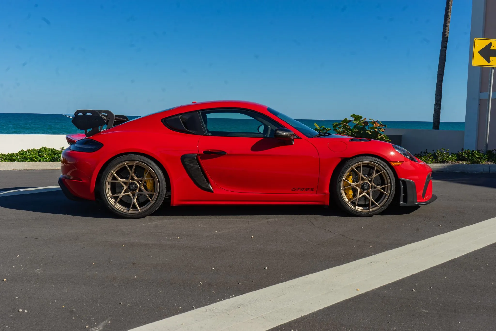 Load larger image of 2023 Porsche 718 Cayman GT4 RS Weissach - Stuttcars Classified