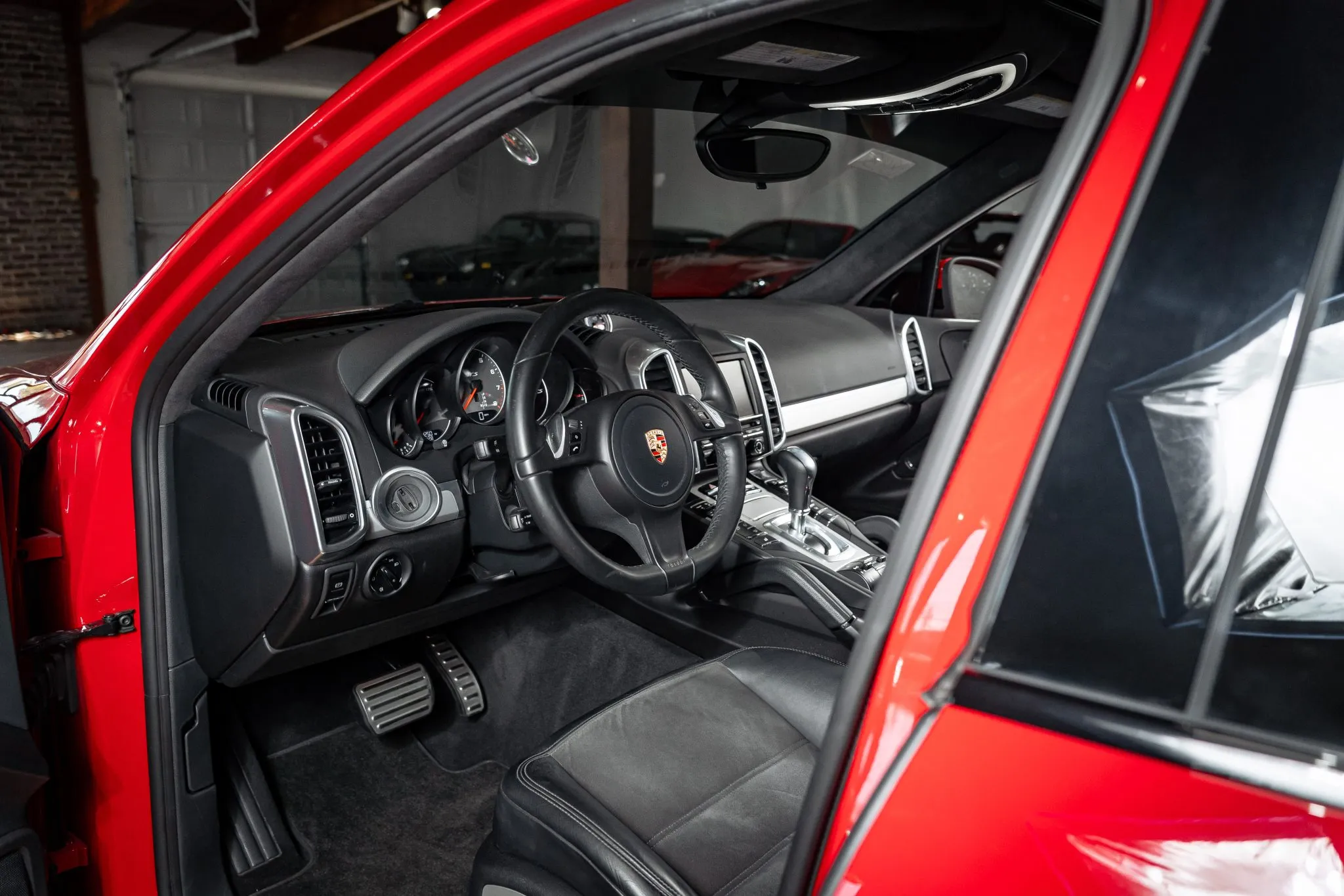 Load larger image of 2013 Porsche Cayenne GTS - Stuttcars Classified