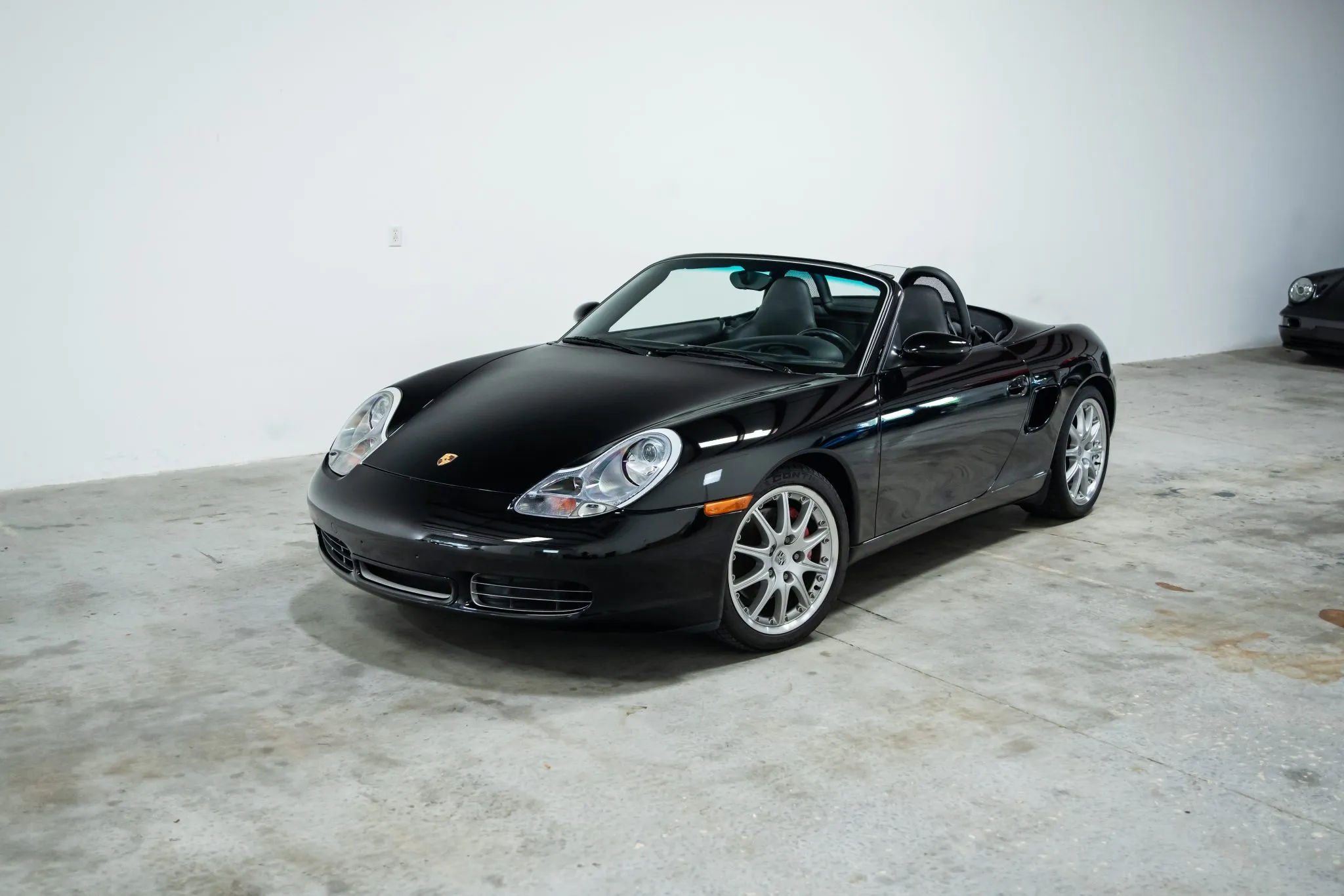 Load larger image of 2002 Porsche Boxster S - Stuttcars Classified