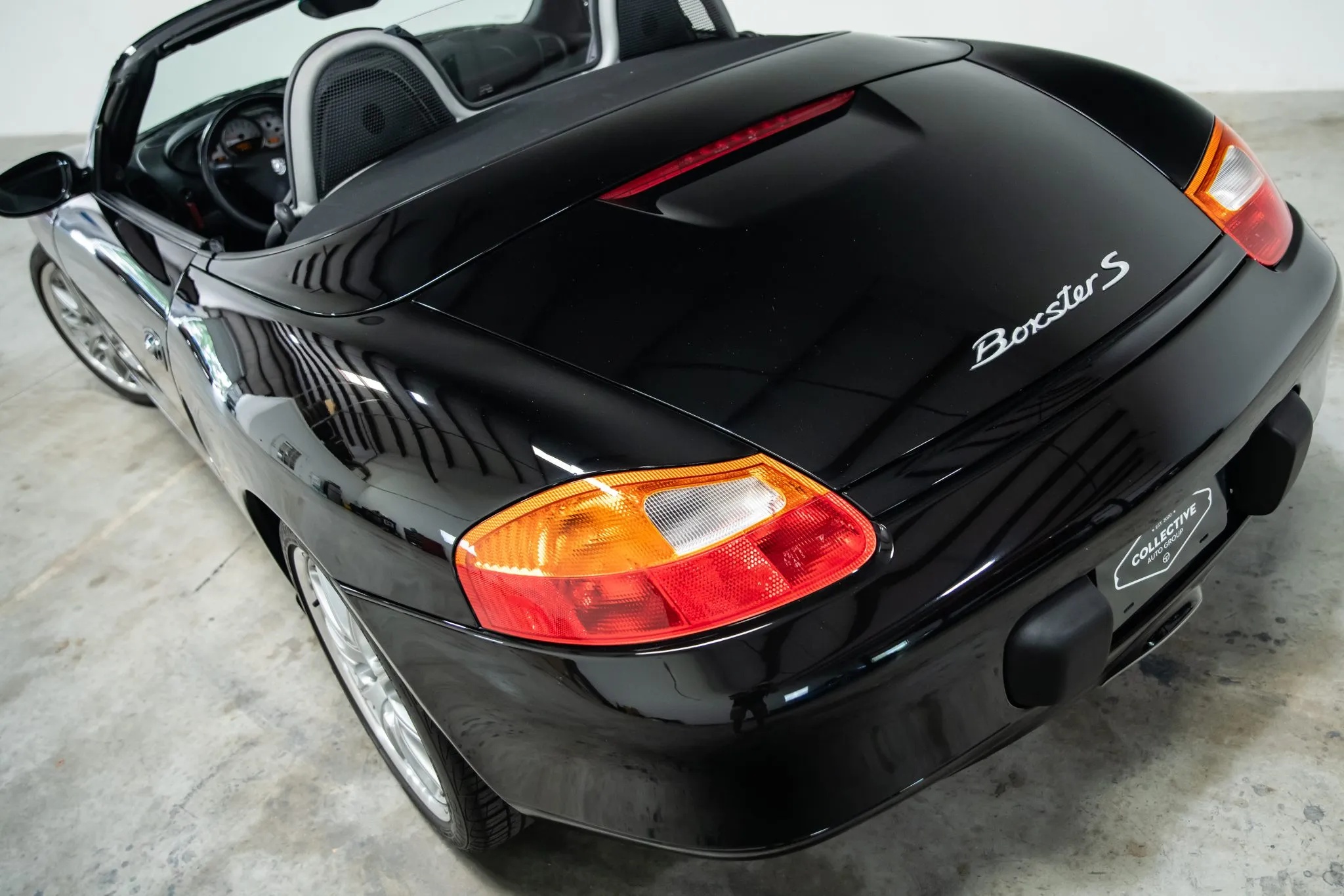 Load larger image of 2002 Porsche Boxster S - Stuttcars Classified