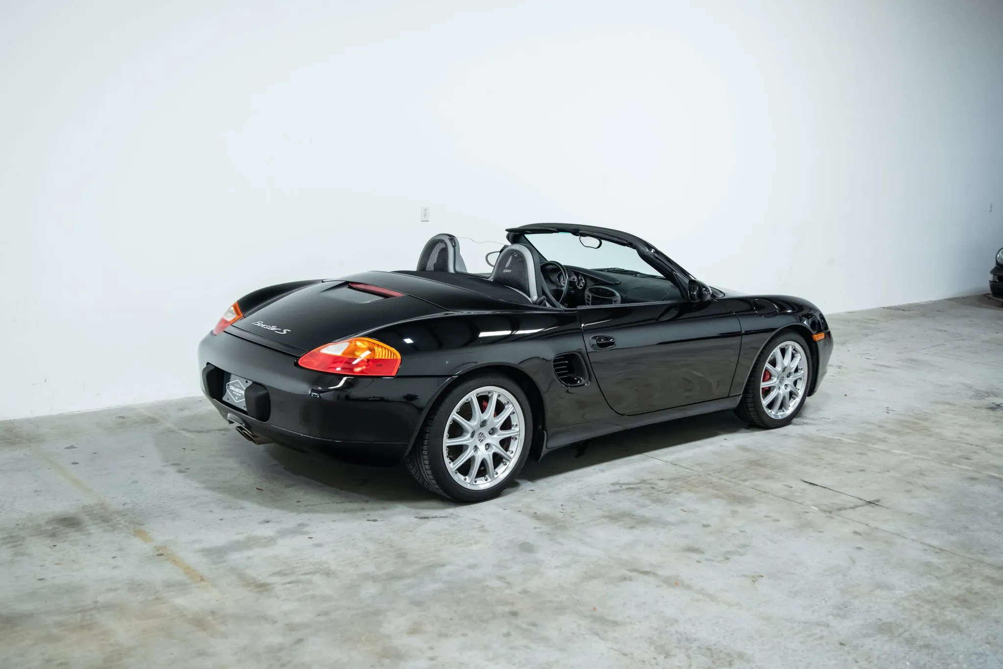 Load larger image of 2002 Porsche Boxster S - Stuttcars Classified