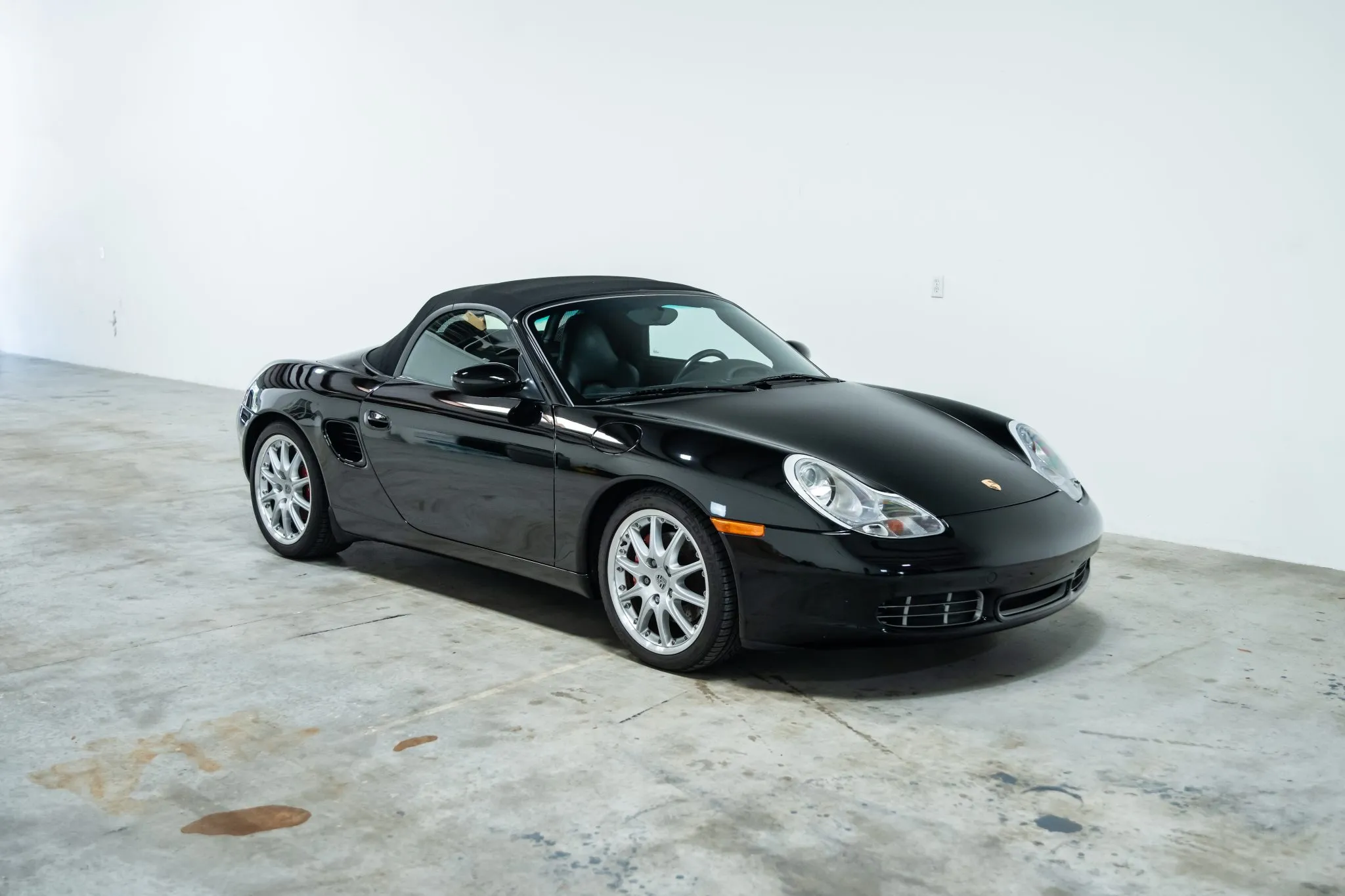 Load larger image of 2002 Porsche Boxster S - Stuttcars Classified