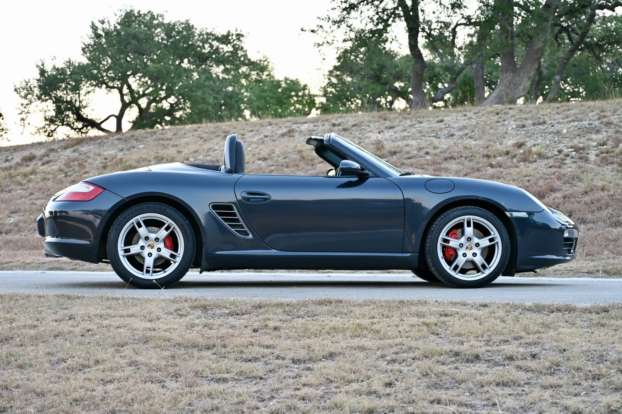 Load larger image of 2007 Porsche Boxster S - Stuttcars Classified