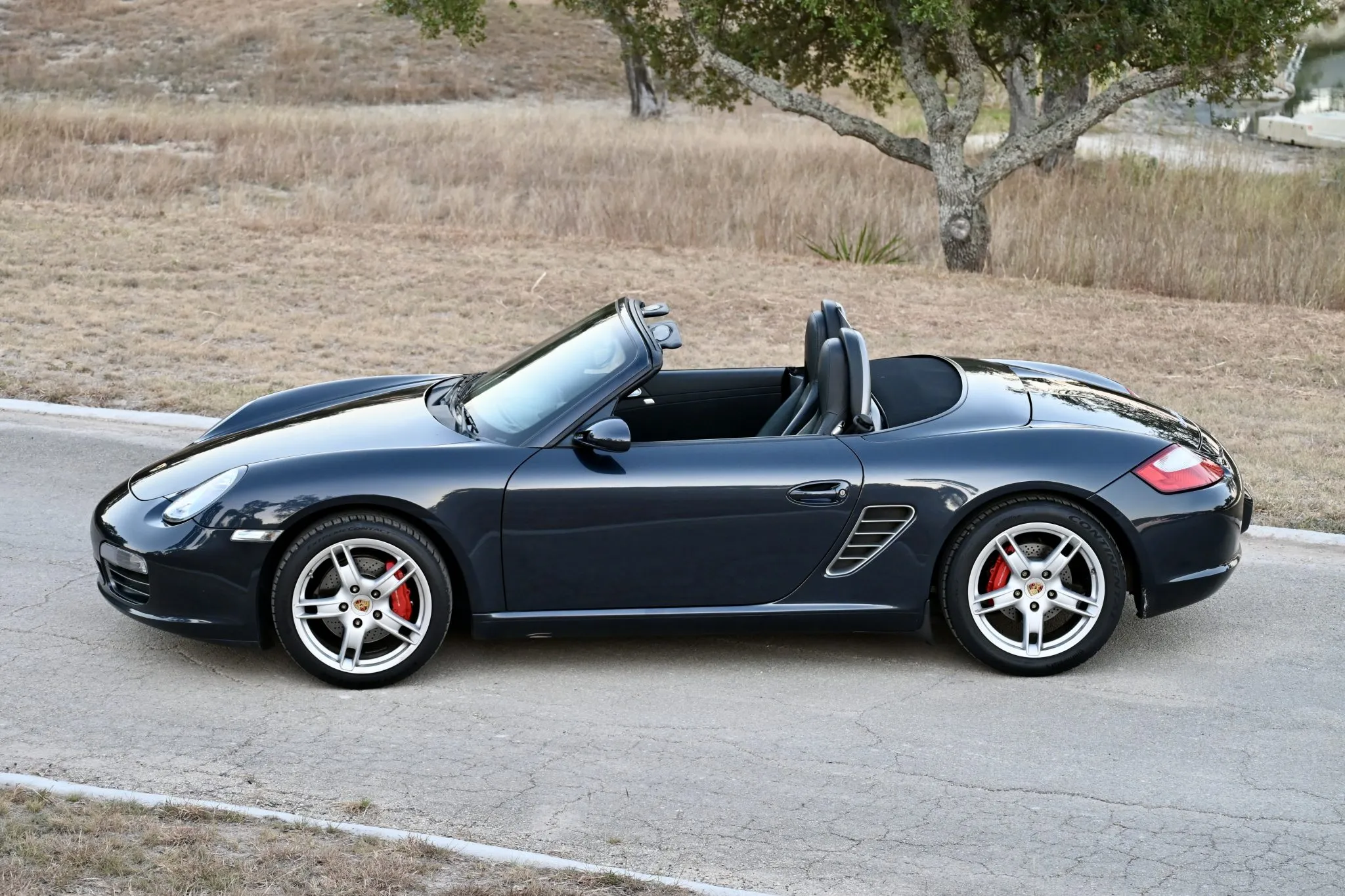 Load larger image of 2007 Porsche Boxster S - Stuttcars Classified