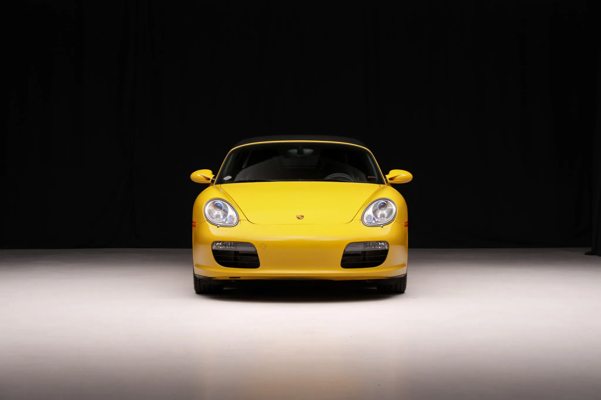 Load larger image of 2005 Porsche Boxster - Stuttcars Classified