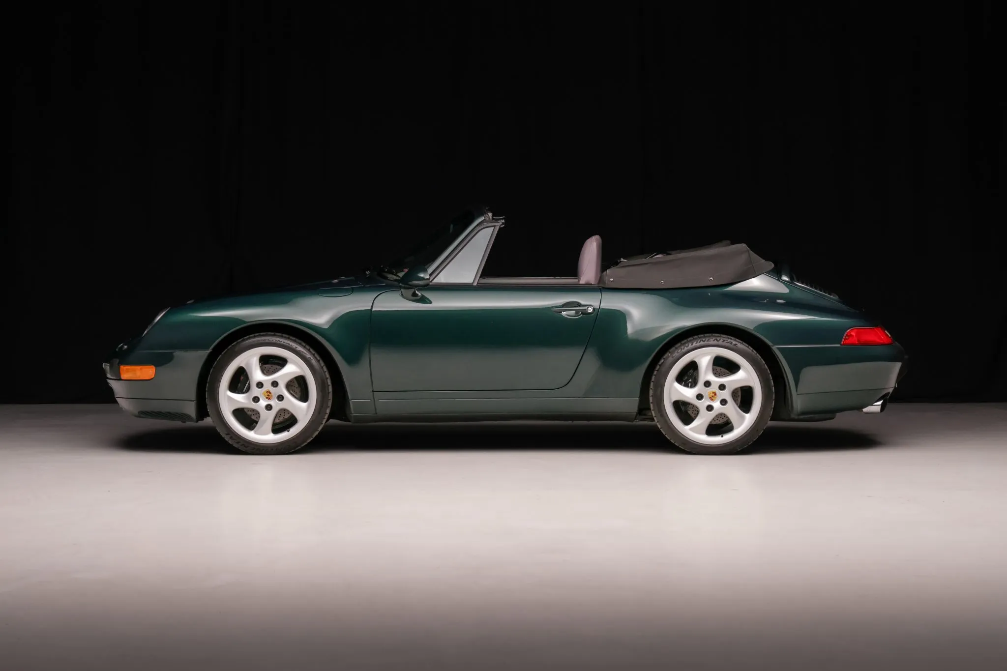 Load larger image of 1997 Porsche 911 Carrera Cabriolet - Stuttcars Classified