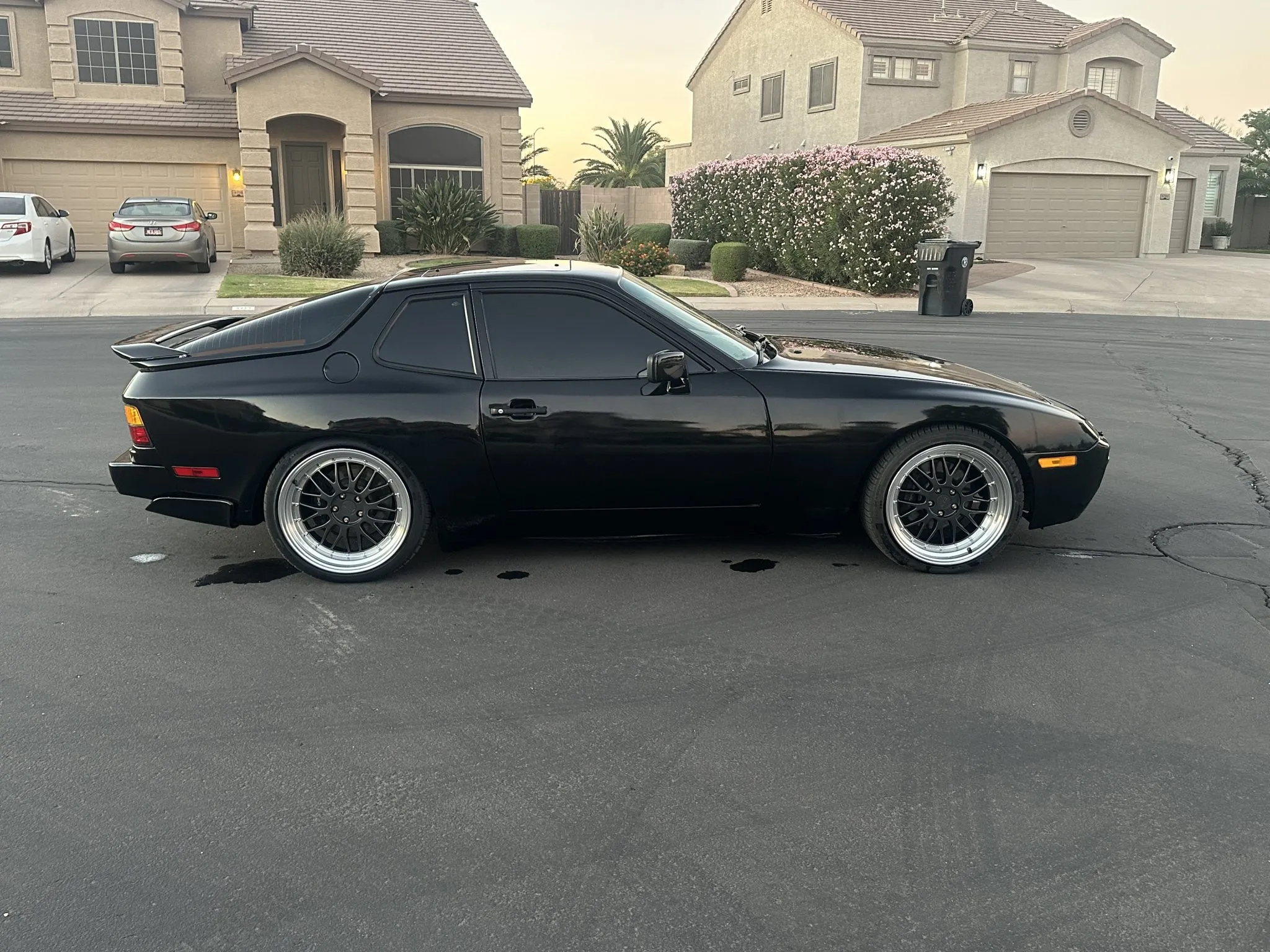 Load larger image of 1986 Porsche 944 Turbo - Stuttcars Classified
