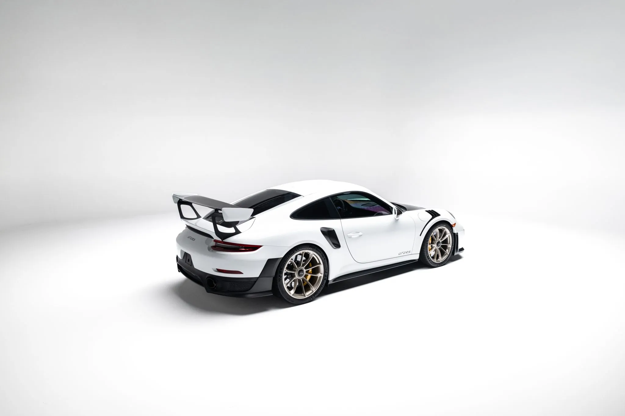 Load larger image of 2019 Porsche 911 GT2 RS - Stuttcars Classified