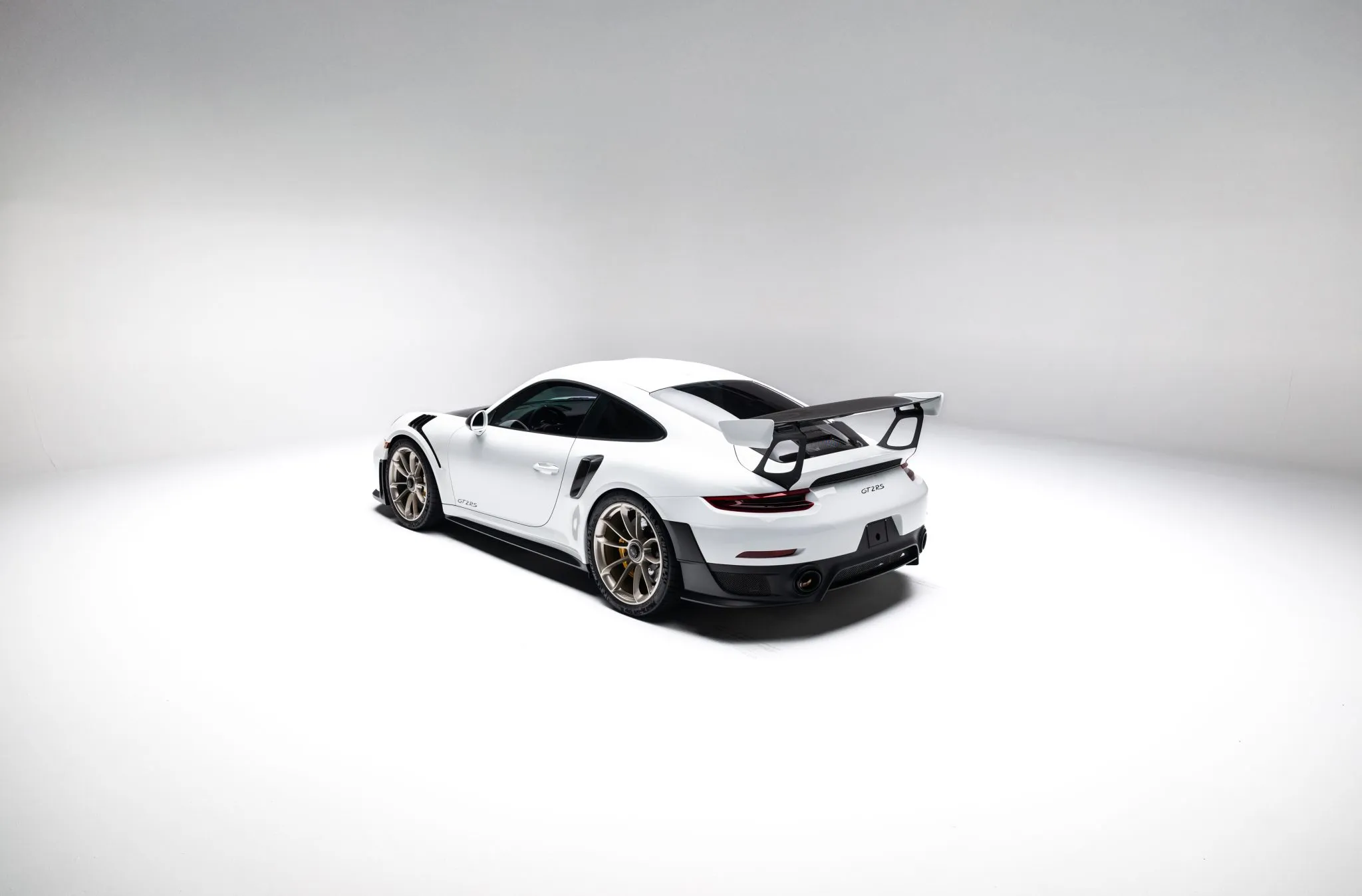 Load larger image of 2019 Porsche 911 GT2 RS - Stuttcars Classified