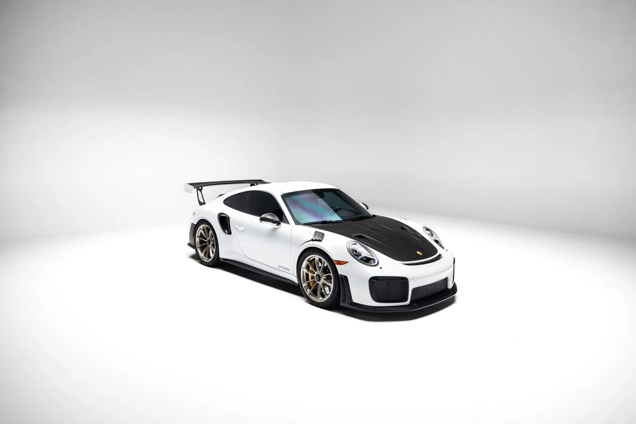 Load larger image of 2019 Porsche 911 GT2 RS - Stuttcars Classified
