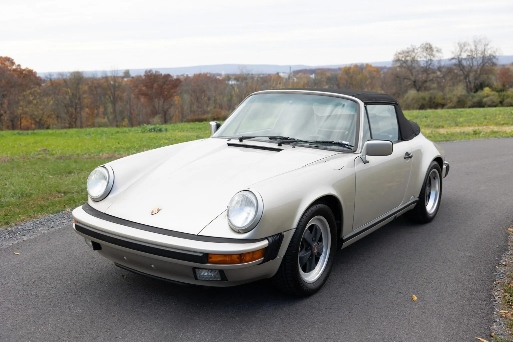 Load larger image of 1989 Porsche 911 Carrera Cabriolet G50 - Stuttcars Classified
