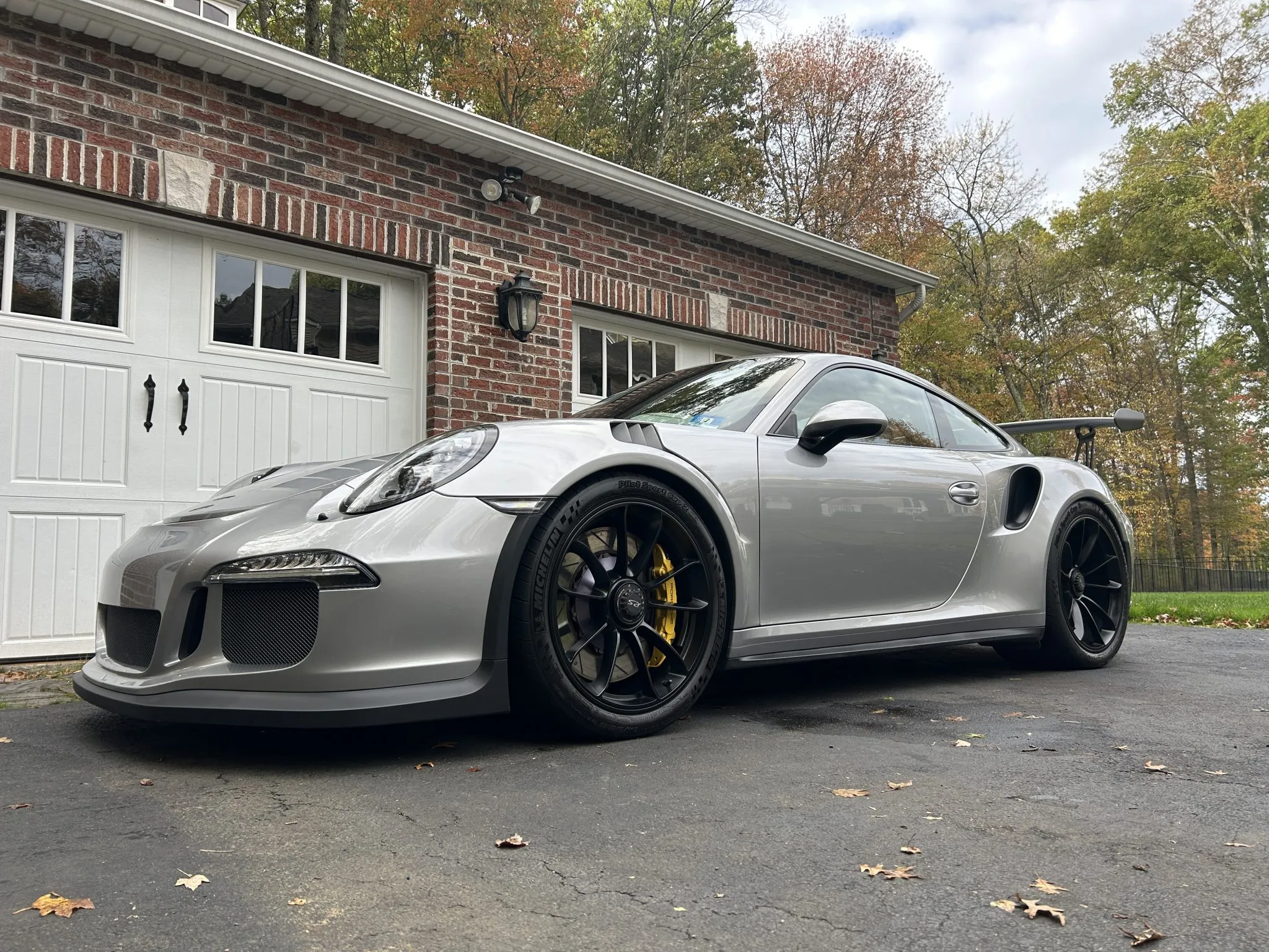 Load larger image of 2016 Porsche 911 GT3 RS - Stuttcars Classified