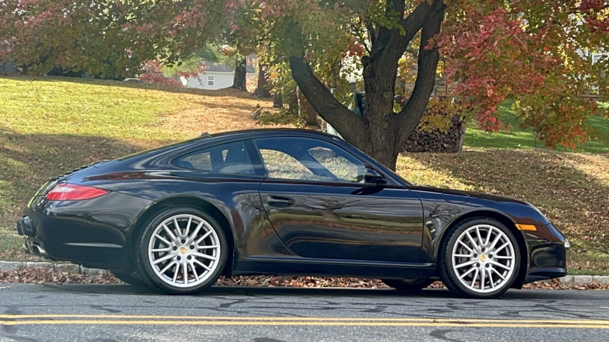Load larger image of 2009 Porsche 911 Carrera Coupe - Stuttcars Classified