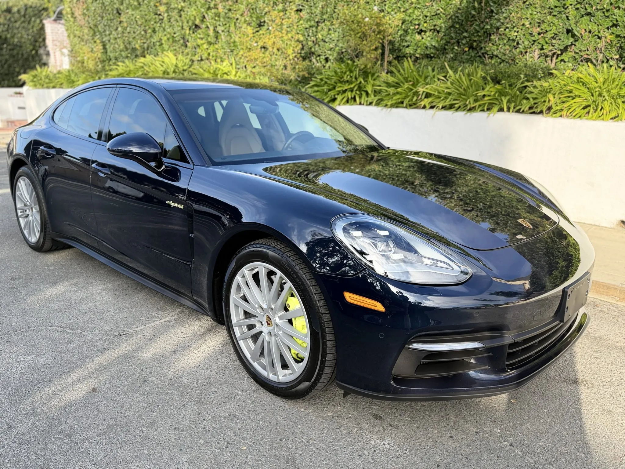 Load larger image of 2018 Porsche Panamera 4 E-Hybrid - Stuttcars Classified
