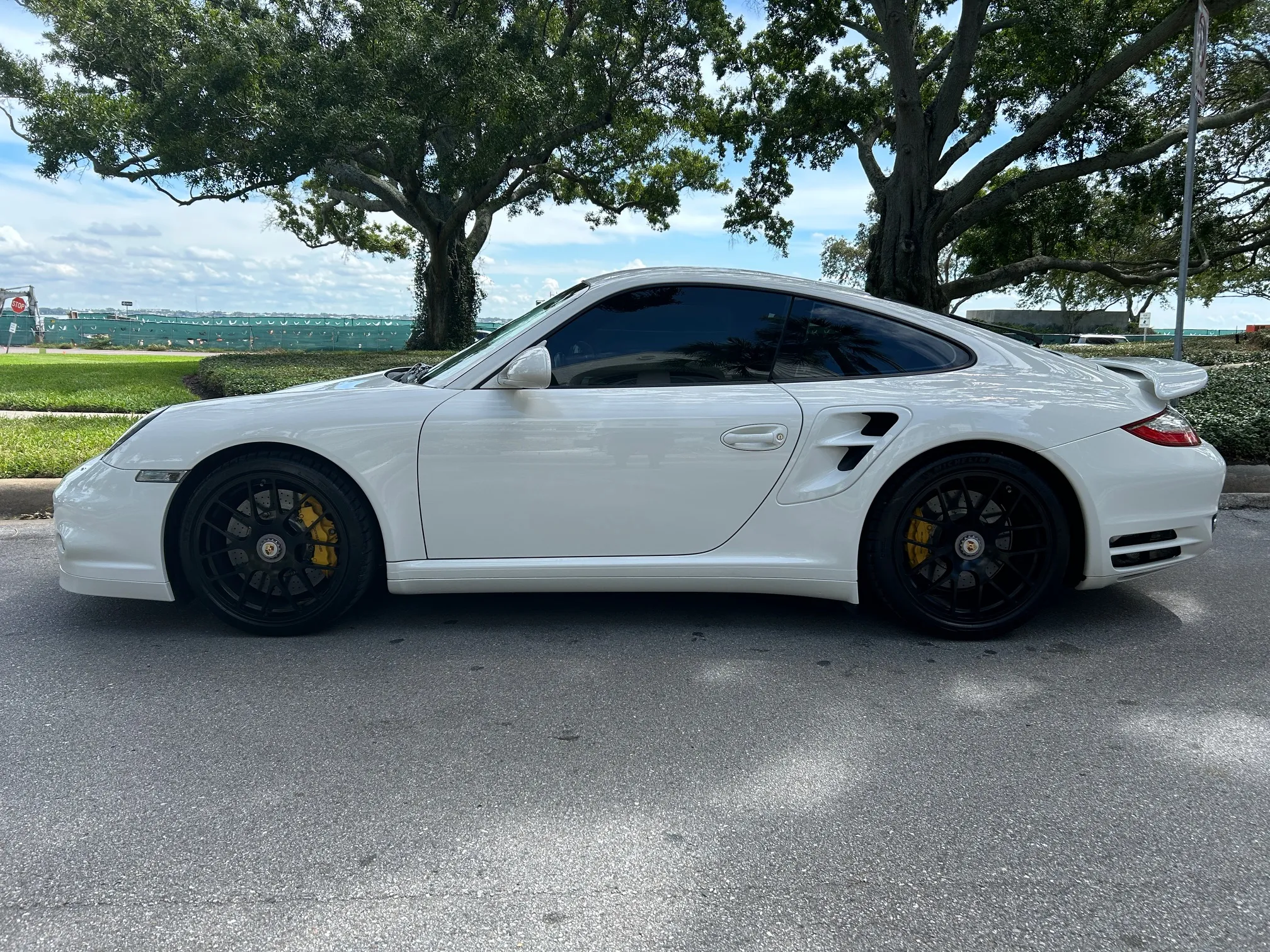 Load larger image of 2013 Porsche 911 Turbo S Coupe - Stuttcars Classified