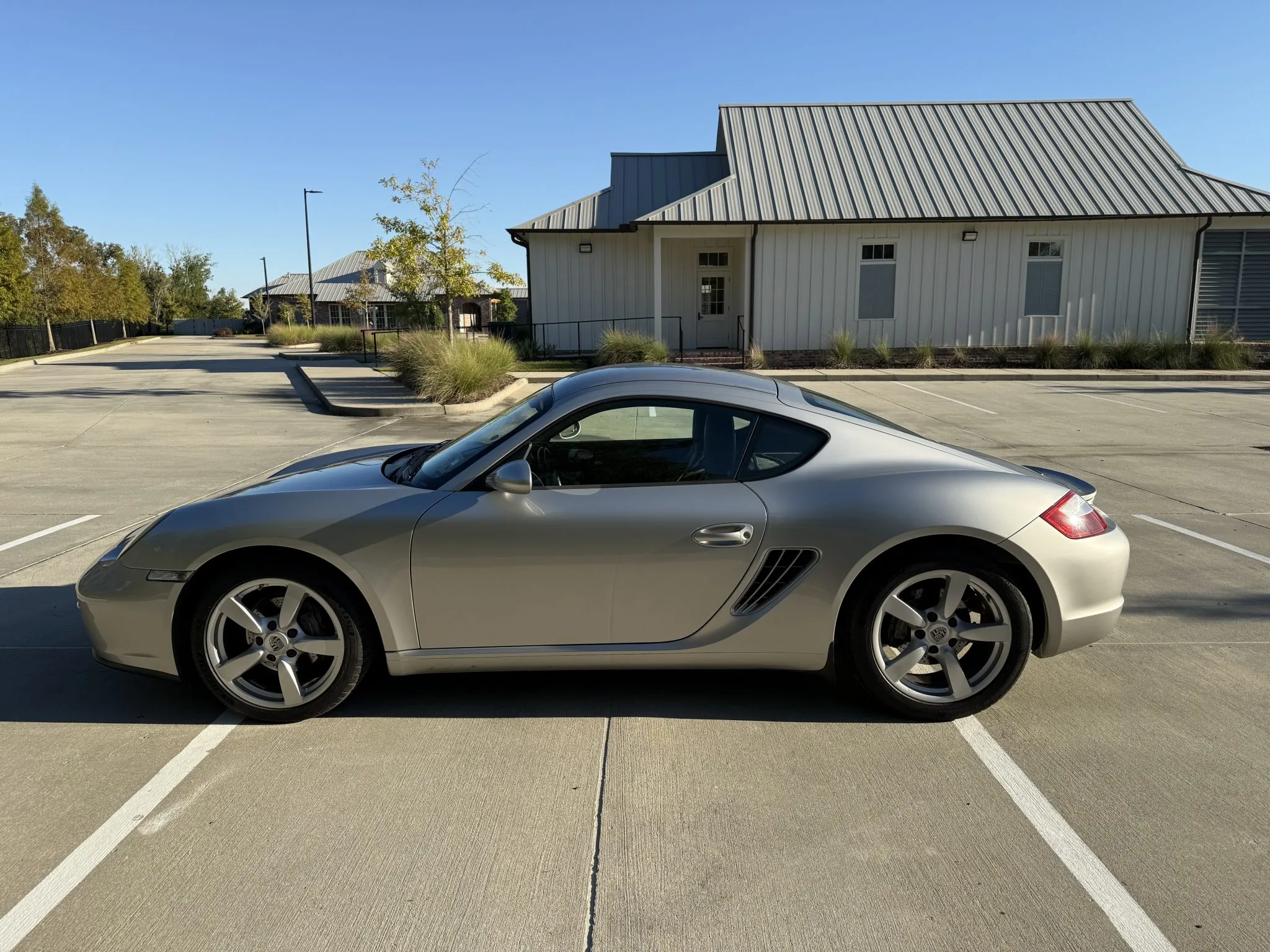 Load larger image of 2007 Porsche Cayman - Stuttcars Classified