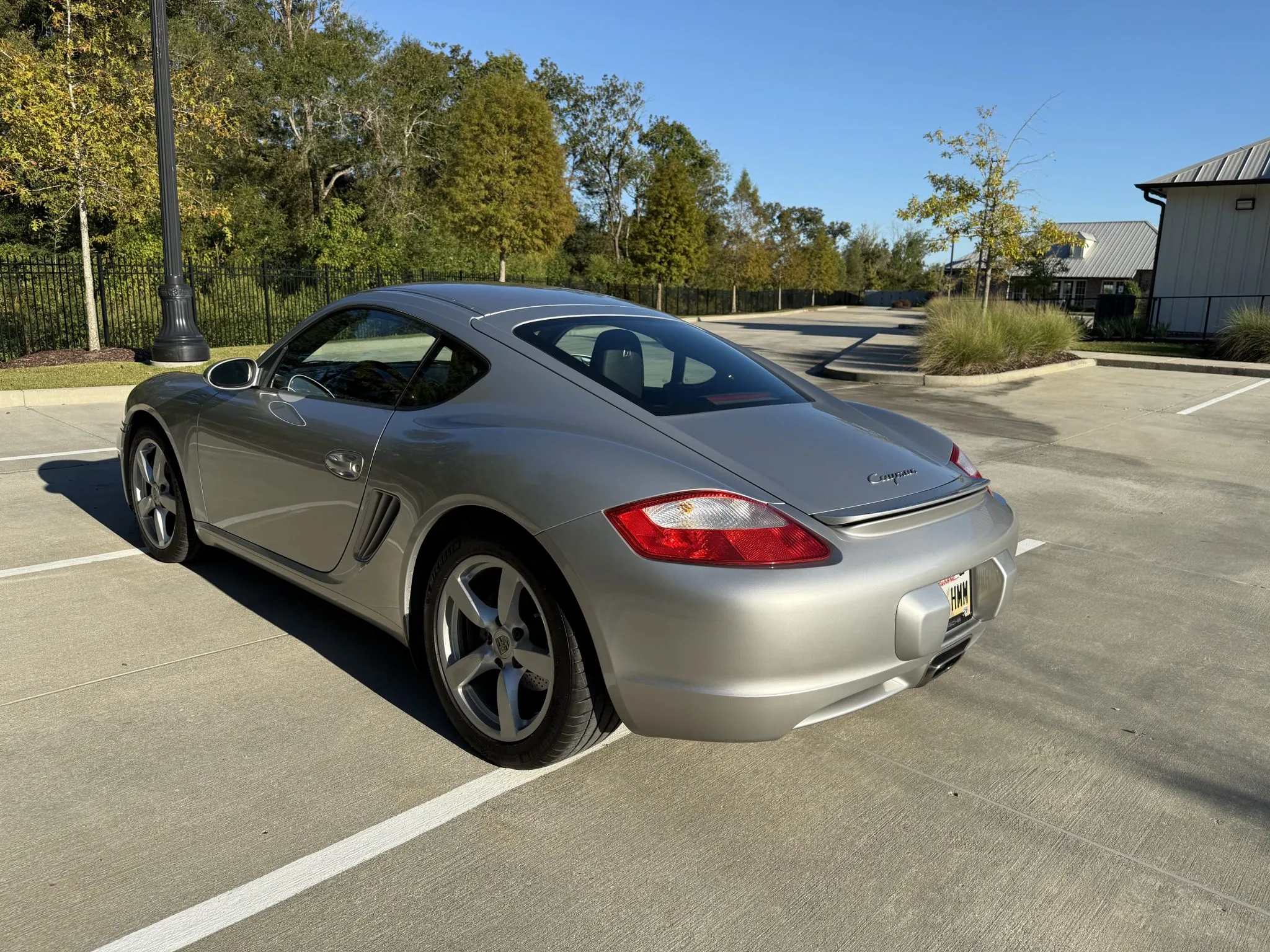 Load larger image of 2007 Porsche Cayman - Stuttcars Classified