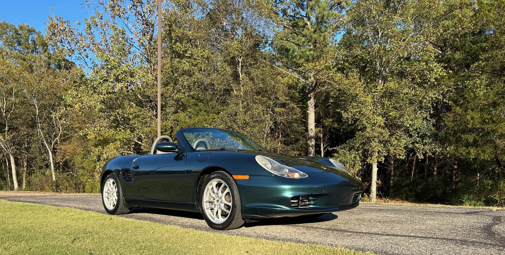 Load larger image of 2003 Porsche Boxster - Stuttcars Classified