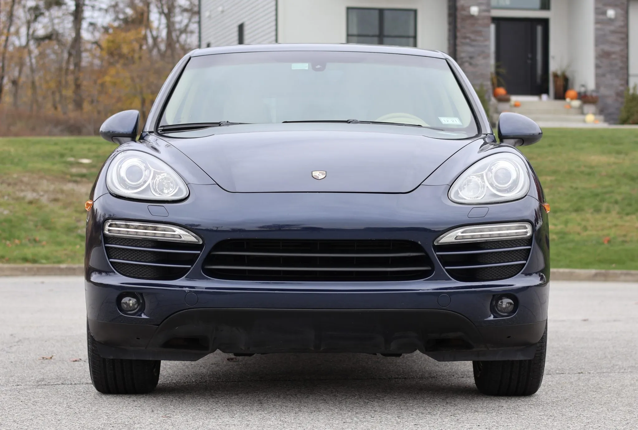 Load larger image of 2011 Porsche Cayenne - Stuttcars Classified