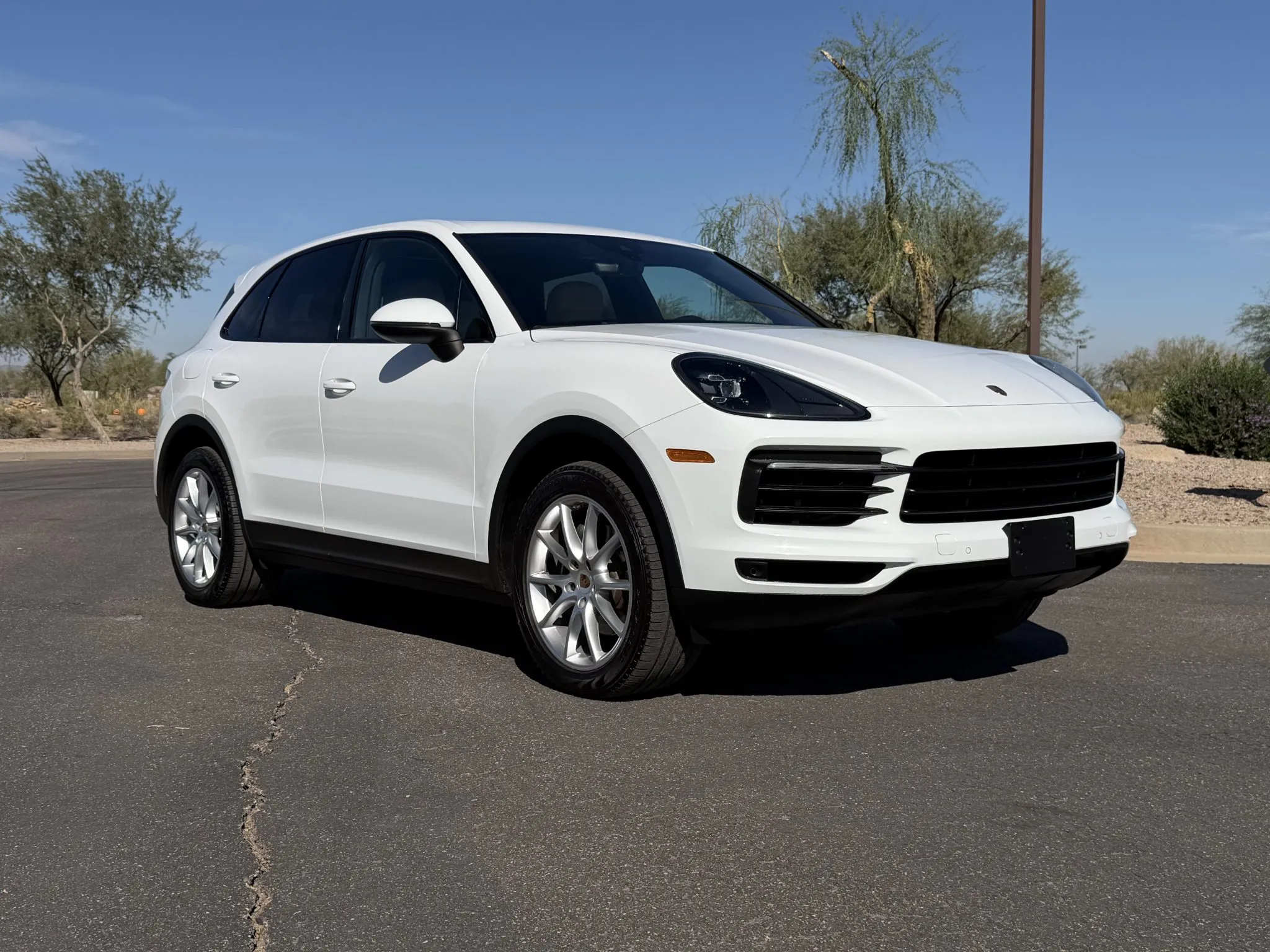 Load larger image of 2019 Porsche Cayenne - Stuttcars Classified