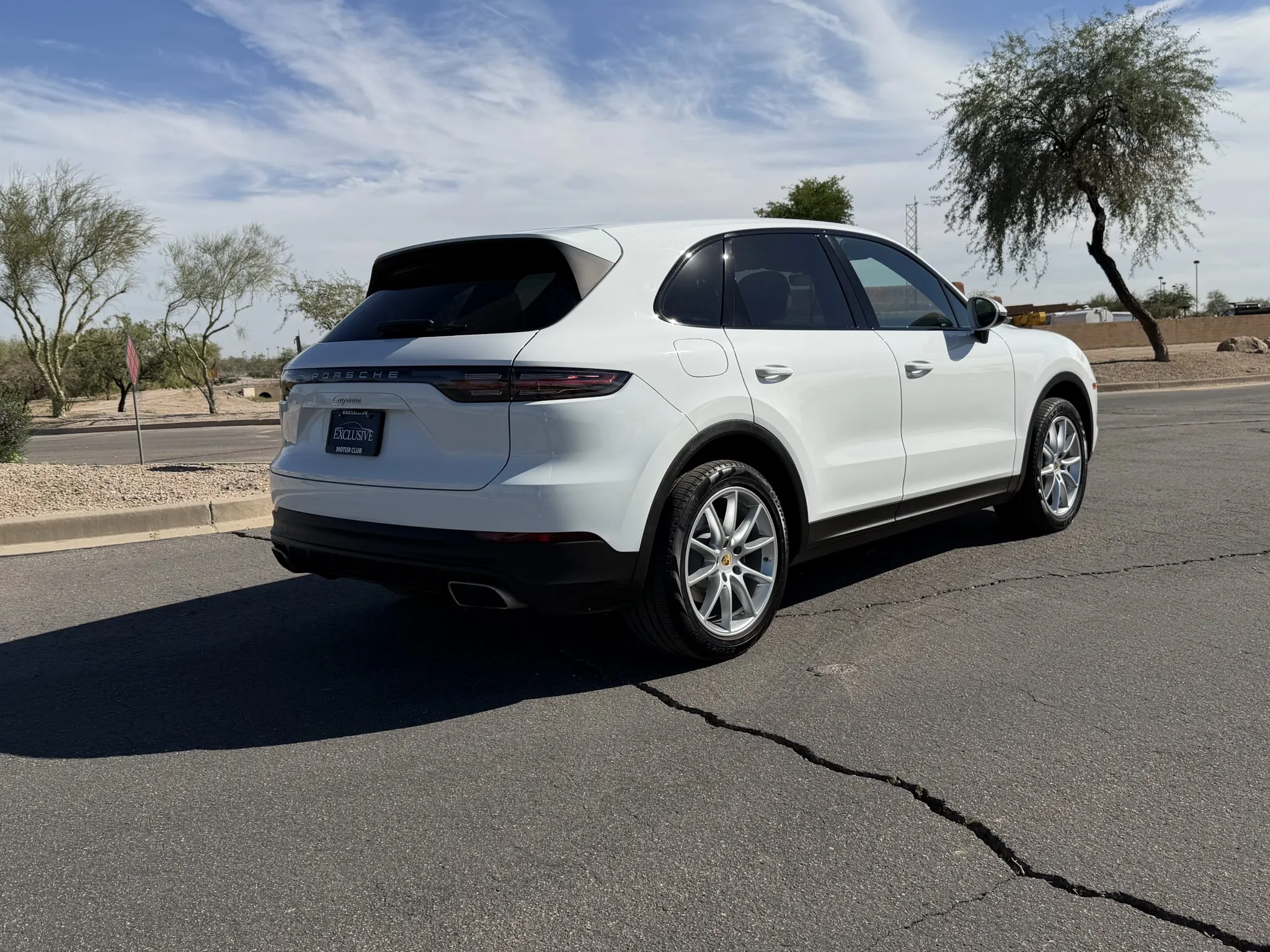 Load larger image of 2019 Porsche Cayenne - Stuttcars Classified