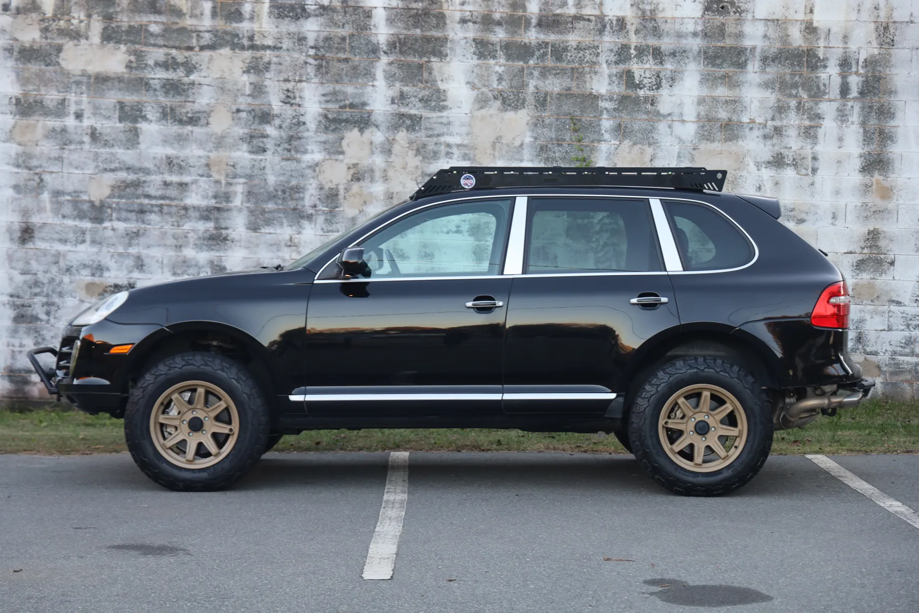 Load larger image of 2008 Porsche Cayenne S - Stuttcars Classified