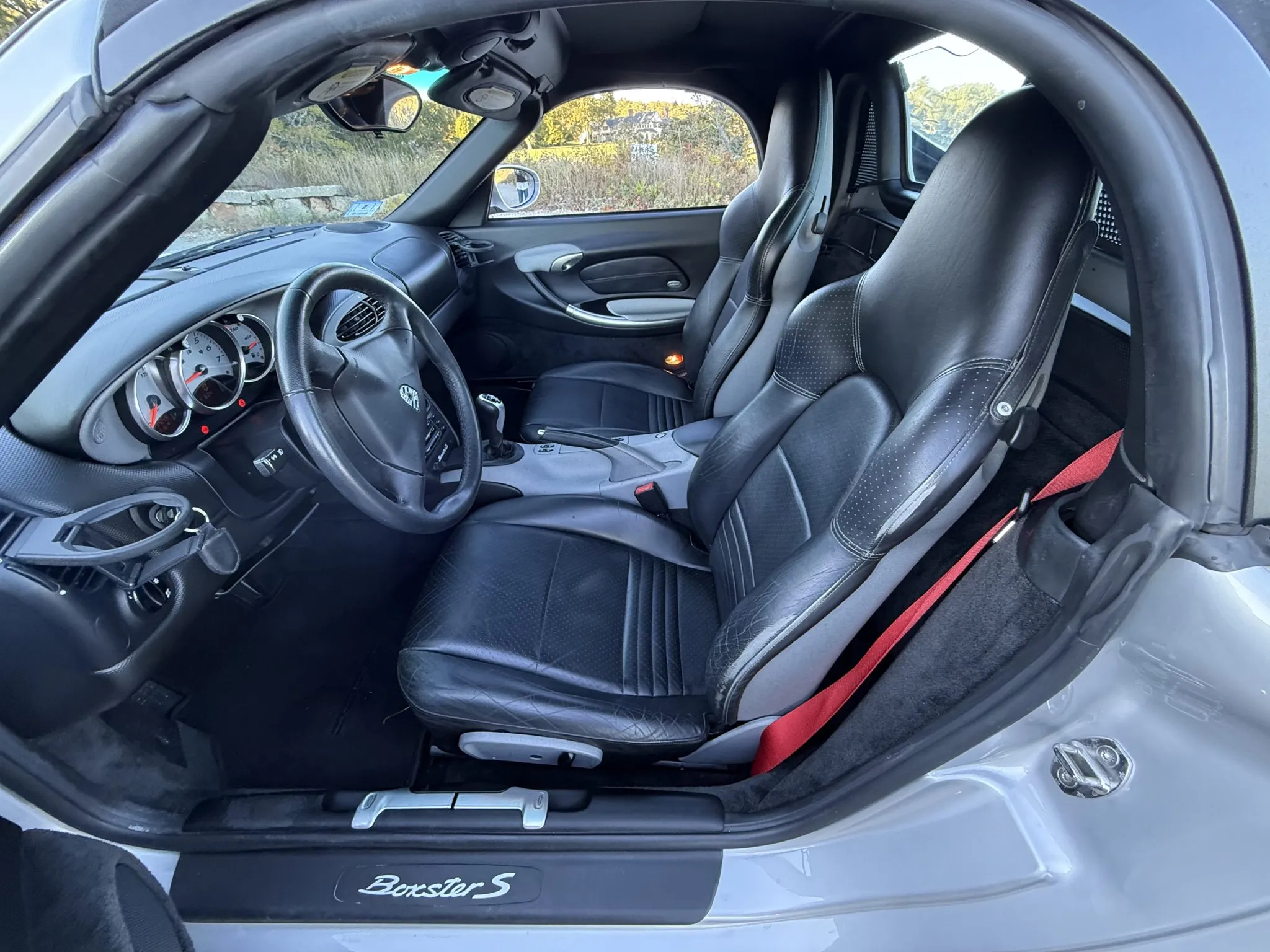 Load larger image of 2000 Porsche Boxster S - Stuttcars Classified