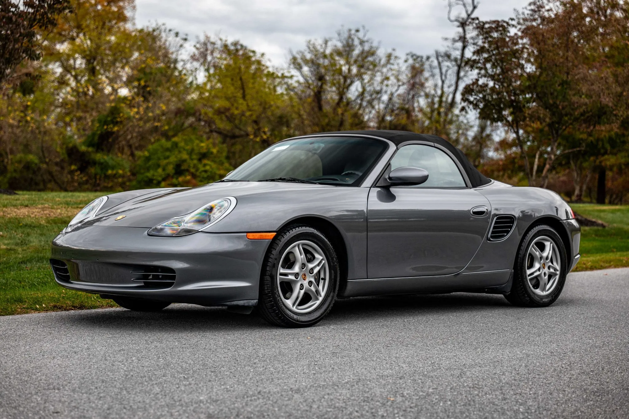 Load larger image of 2003 Porsche Boxster - Stuttcars Classified