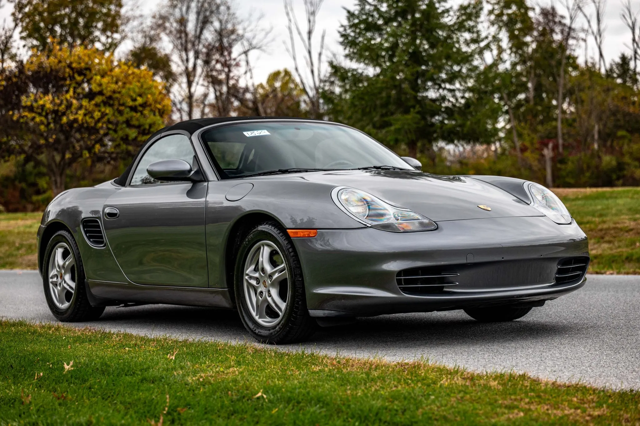 Load larger image of 2003 Porsche Boxster - Stuttcars Classified
