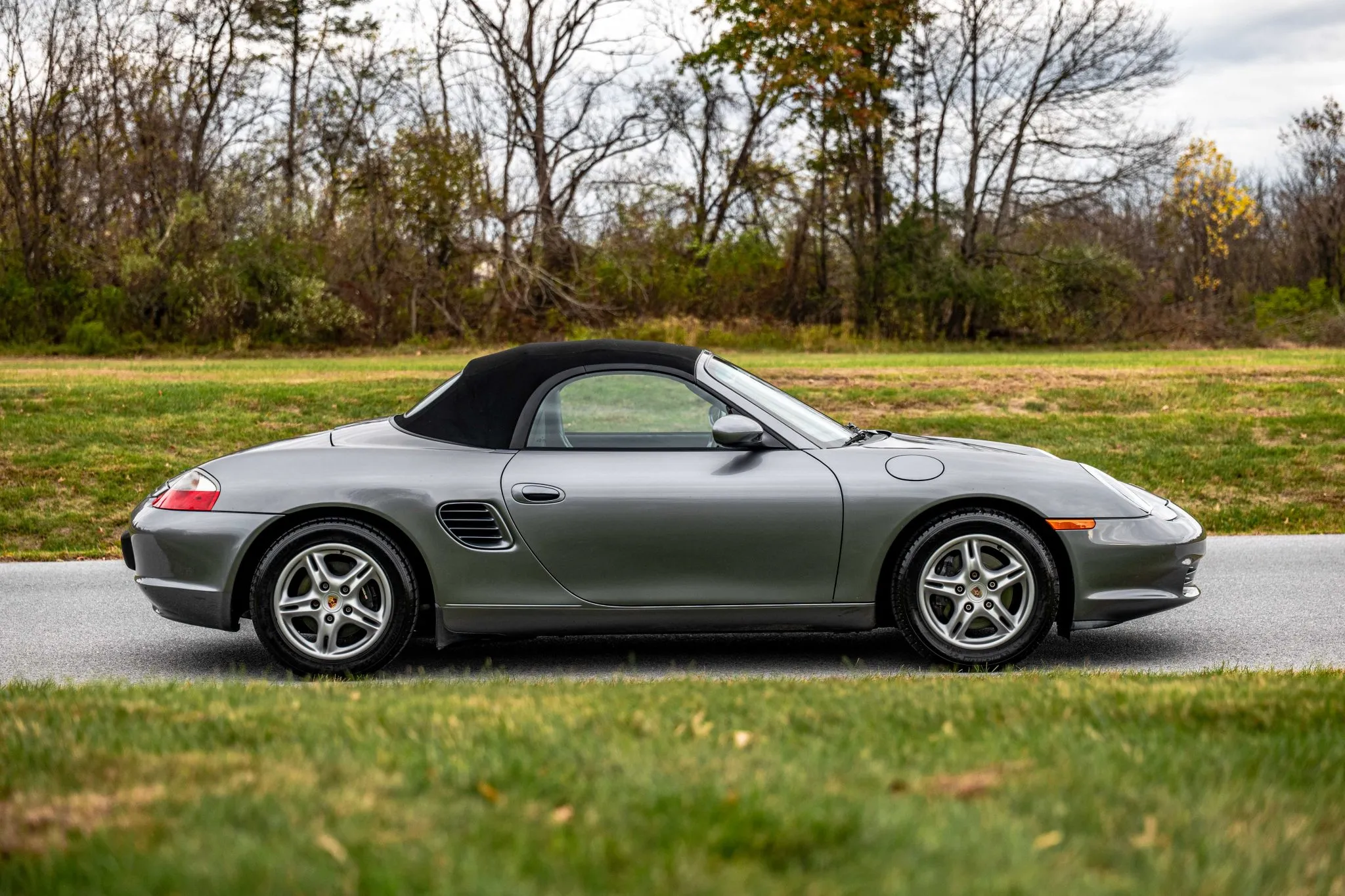 Load larger image of 2003 Porsche Boxster - Stuttcars Classified