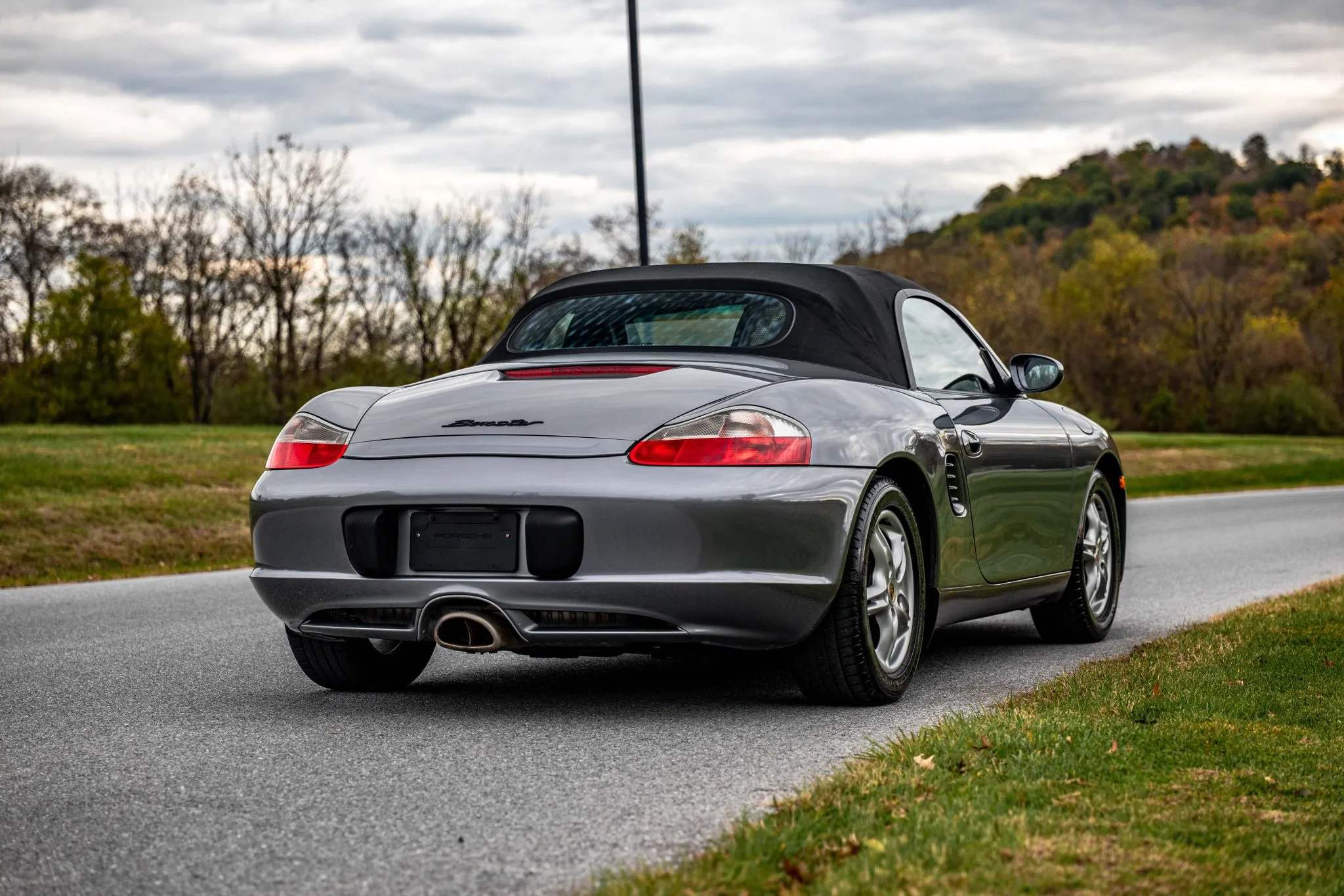 Load larger image of 2003 Porsche Boxster - Stuttcars Classified