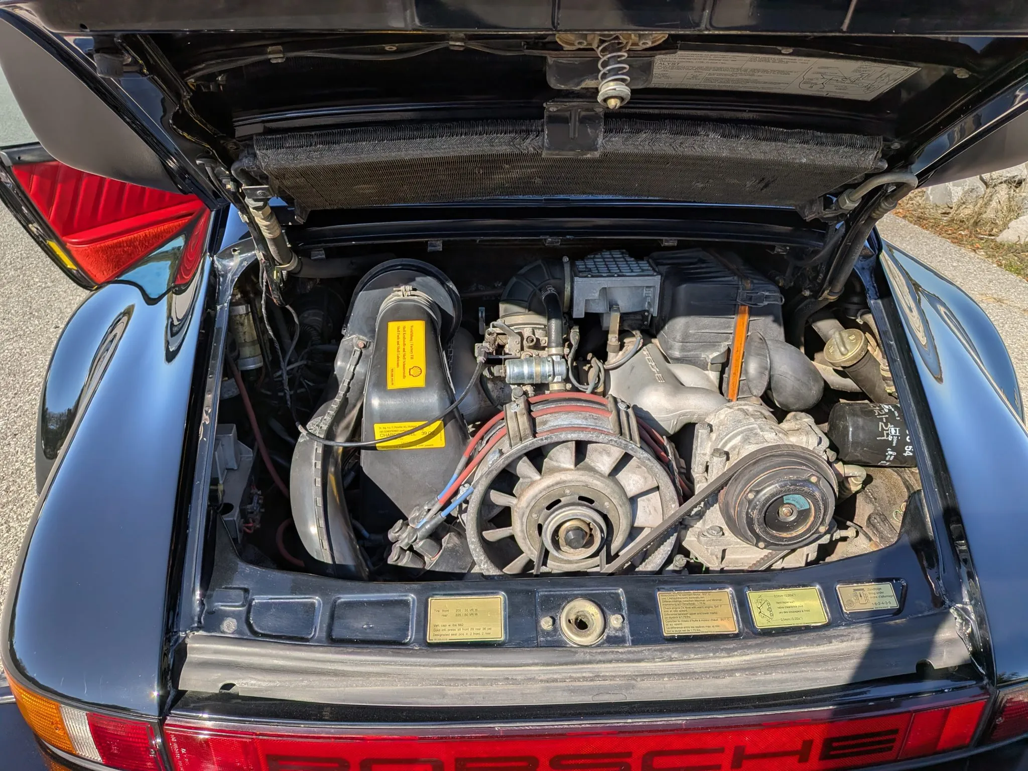 Load larger image of 1985 Porsche 911 Carrera Coupe M491 - Stuttcars Classified