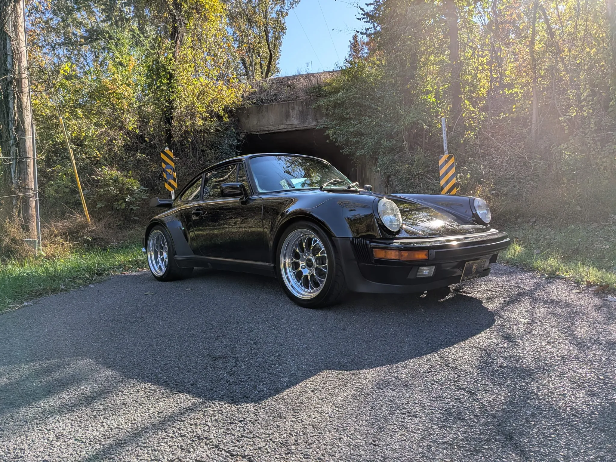 Load larger image of 1985 Porsche 911 Carrera Coupe M491 - Stuttcars Classified