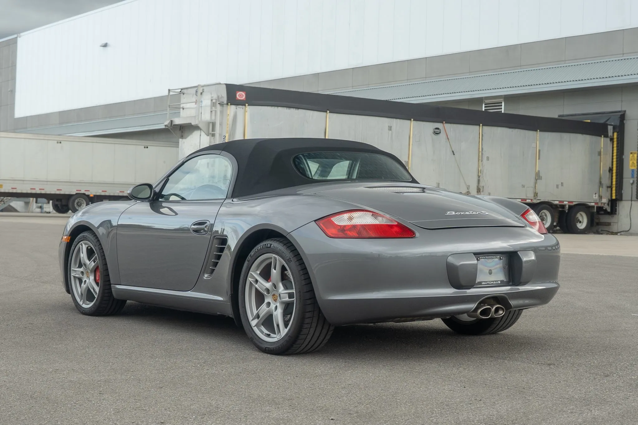 Load larger image of 2006 Porsche Boxster S - Stuttcars Classified