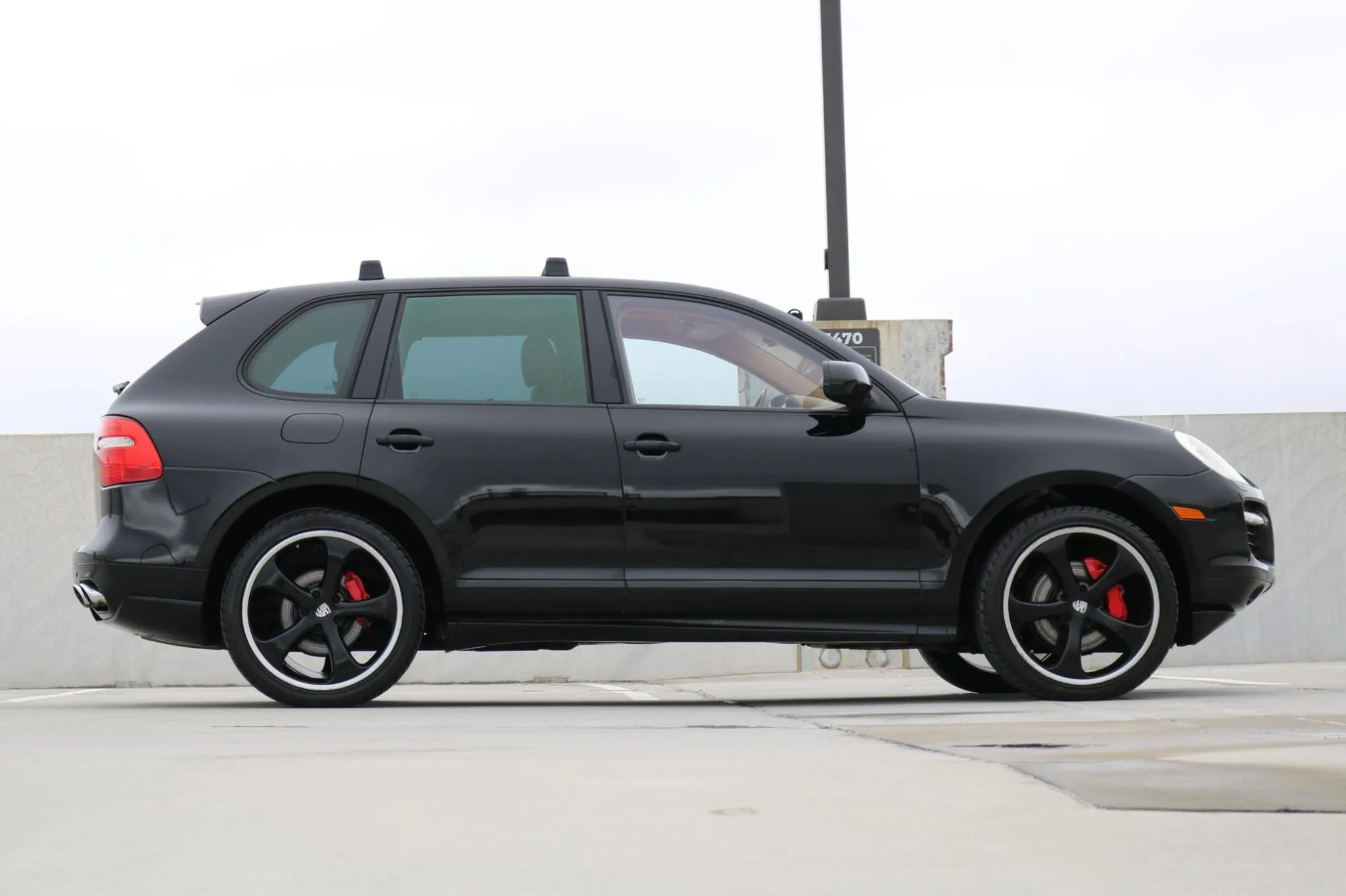 Load larger image of 2010 Porsche Cayenne GTS - Stuttcars Classified