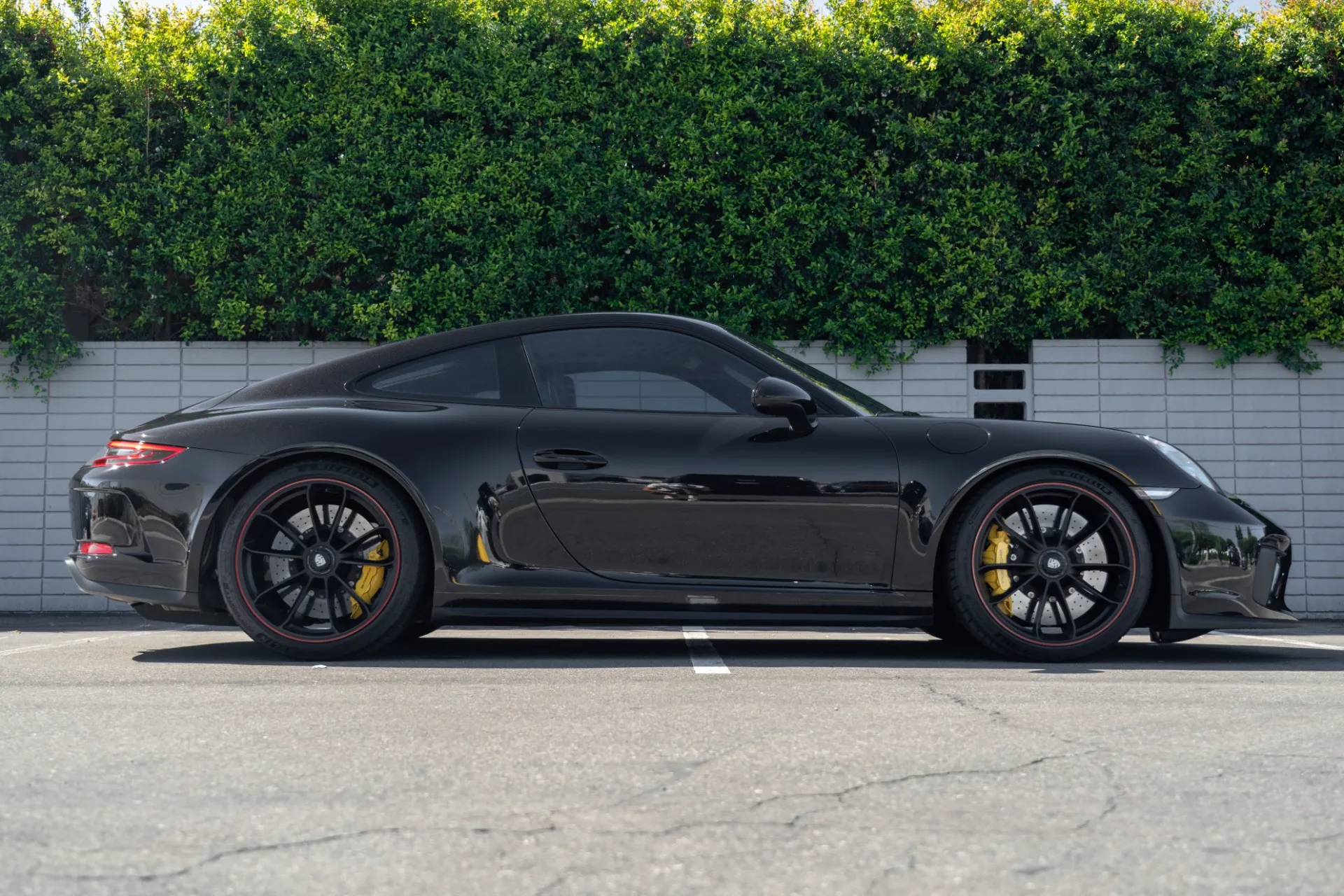 Load larger image of 2019 Porsche 911 GT3 Touring - Stuttcars Classified