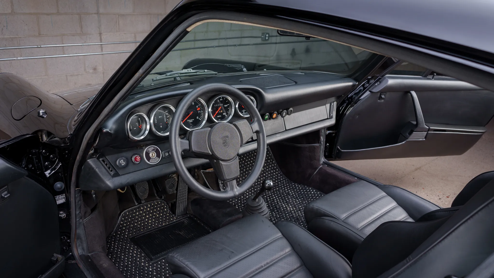 Load larger image of 1975 Porsche 911 Carrera Coupe - Stuttcars Classified