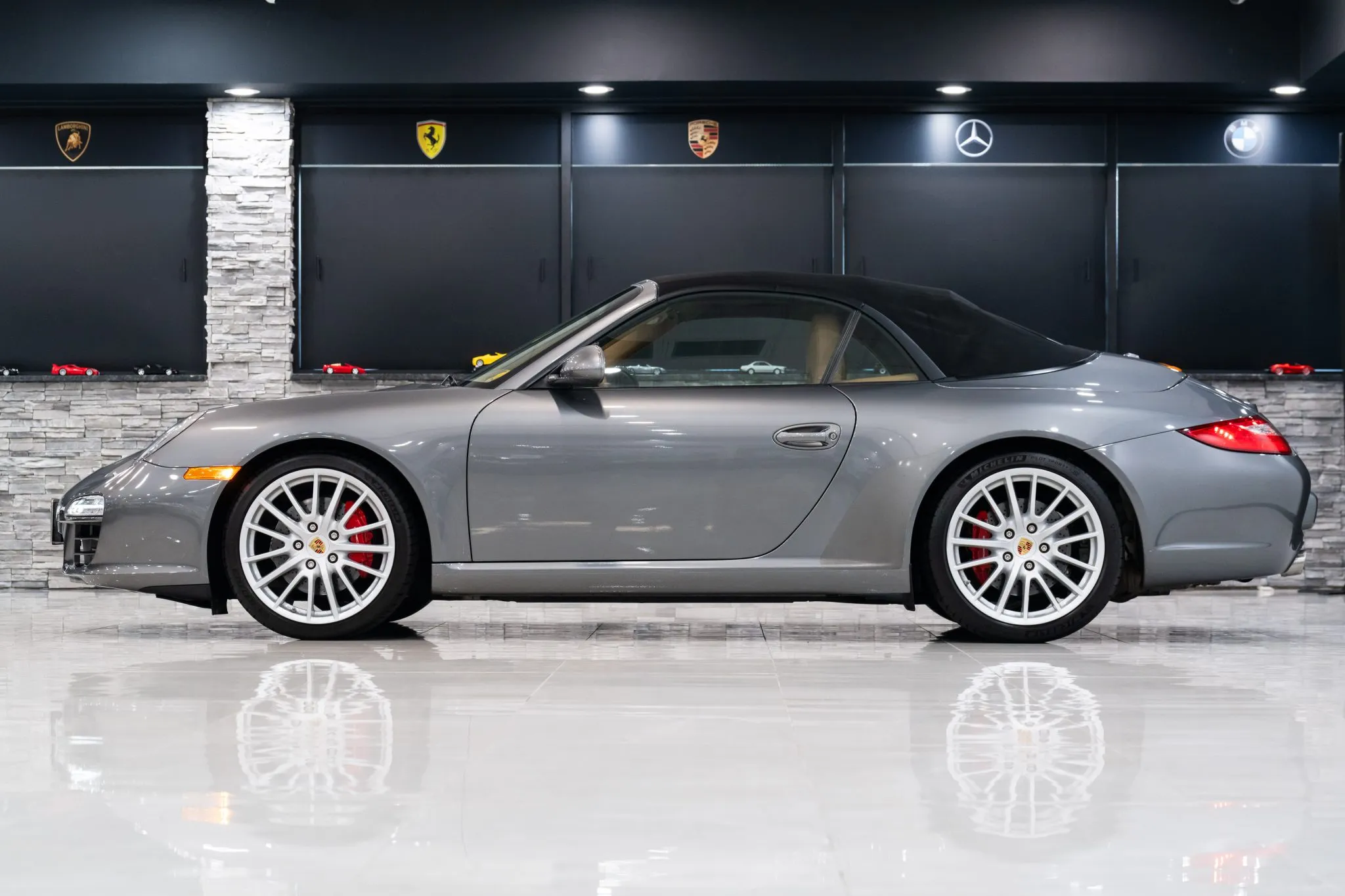 Load larger image of 2009 Porsche 911 Carrera S Cabriolet - Stuttcars Classified