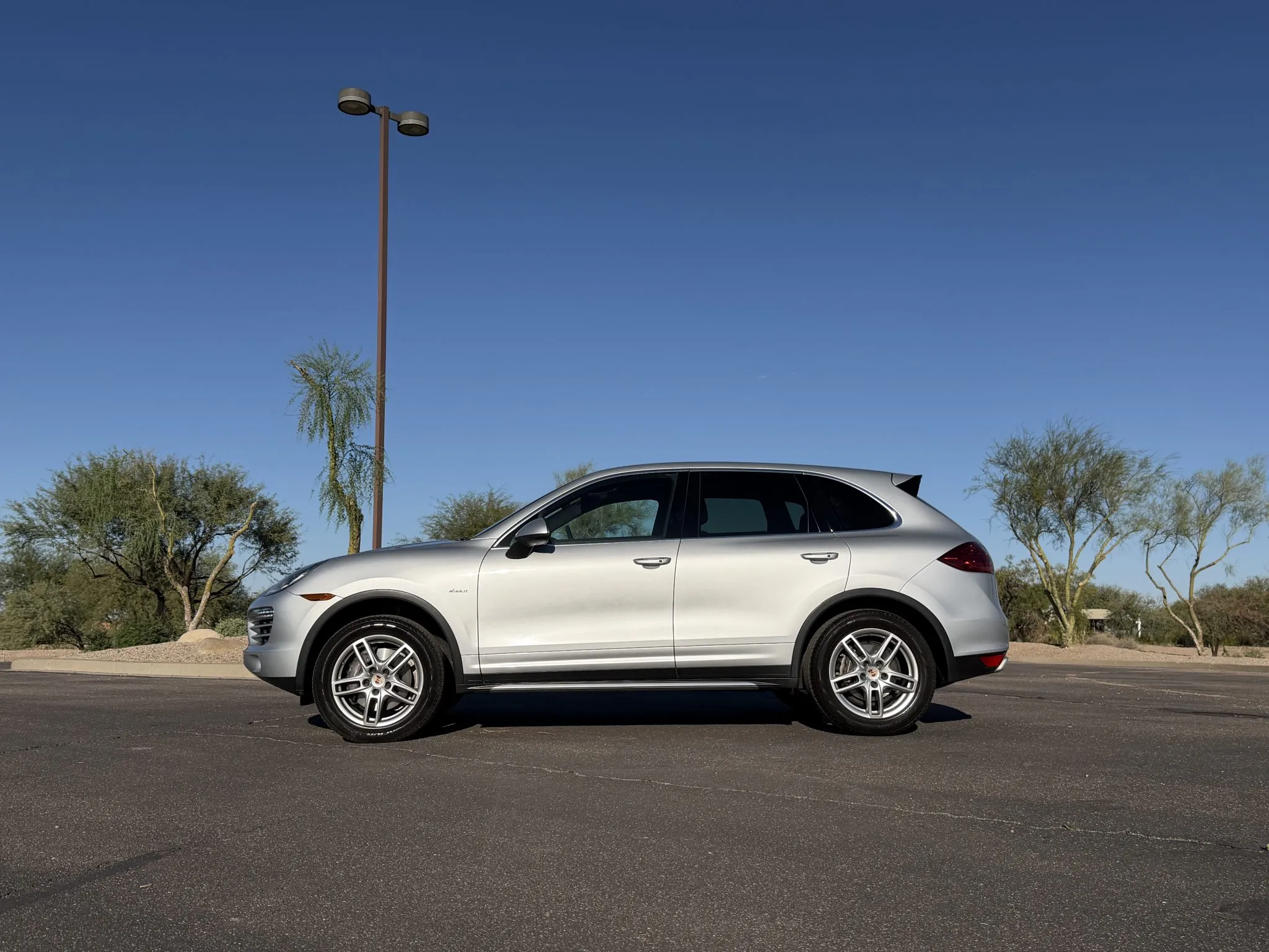 Load larger image of 2014 Porsche Cayenne Diesel - Stuttcars Classified