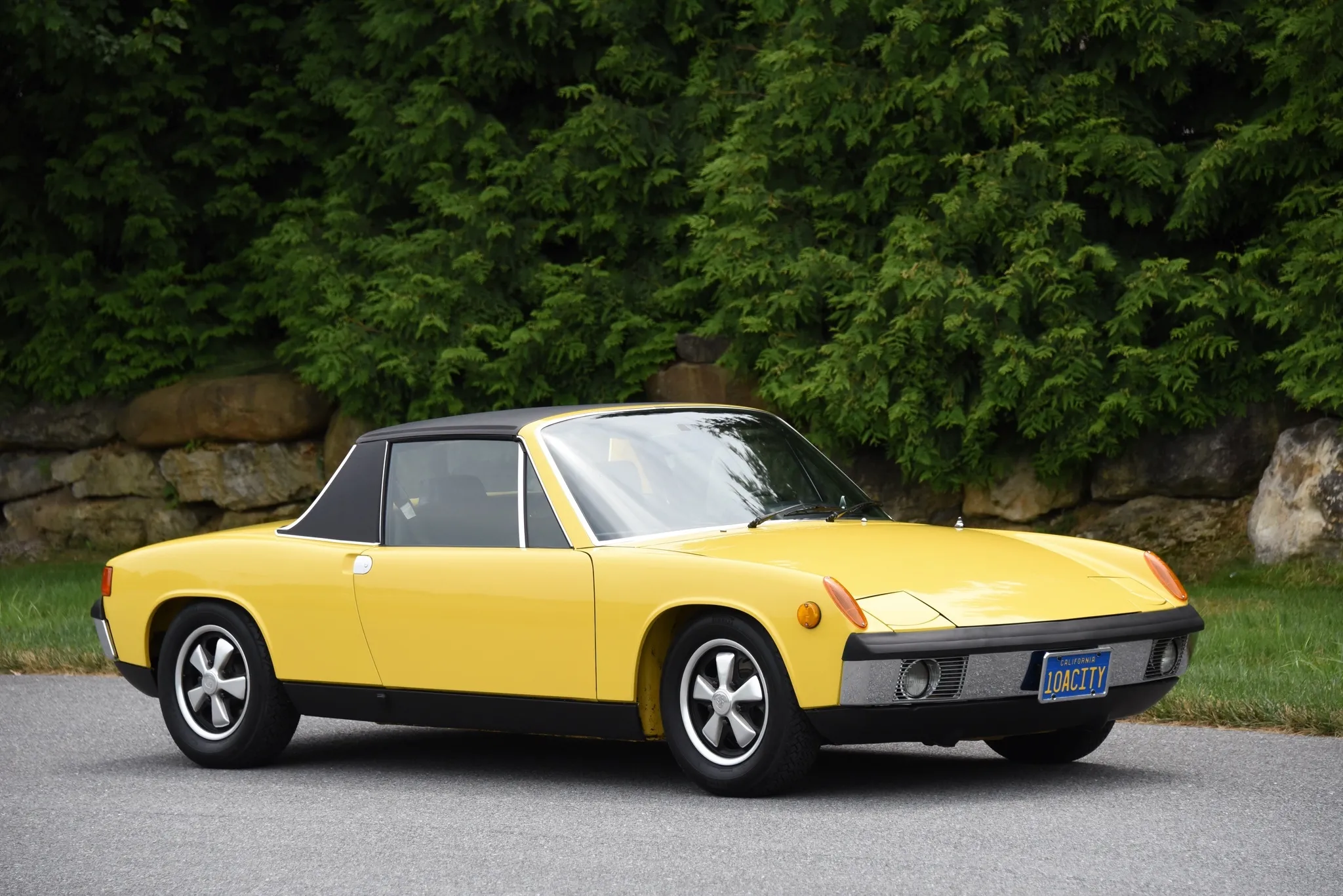 Load larger image of 1970 Porsche 914-6 - Stuttcars Classified