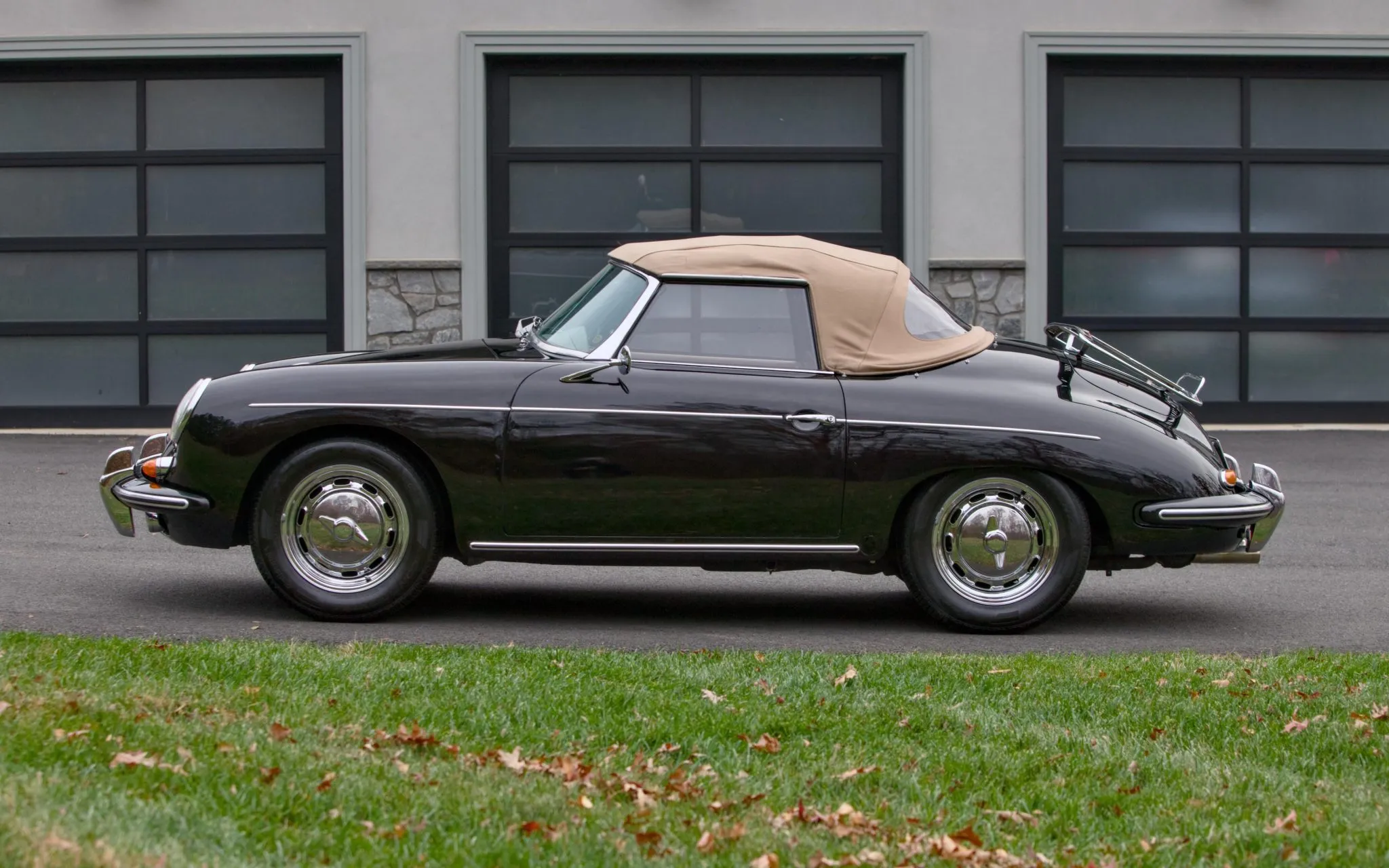 Load larger image of 1960 Porsche 356B Roadster - Stuttcars Classified