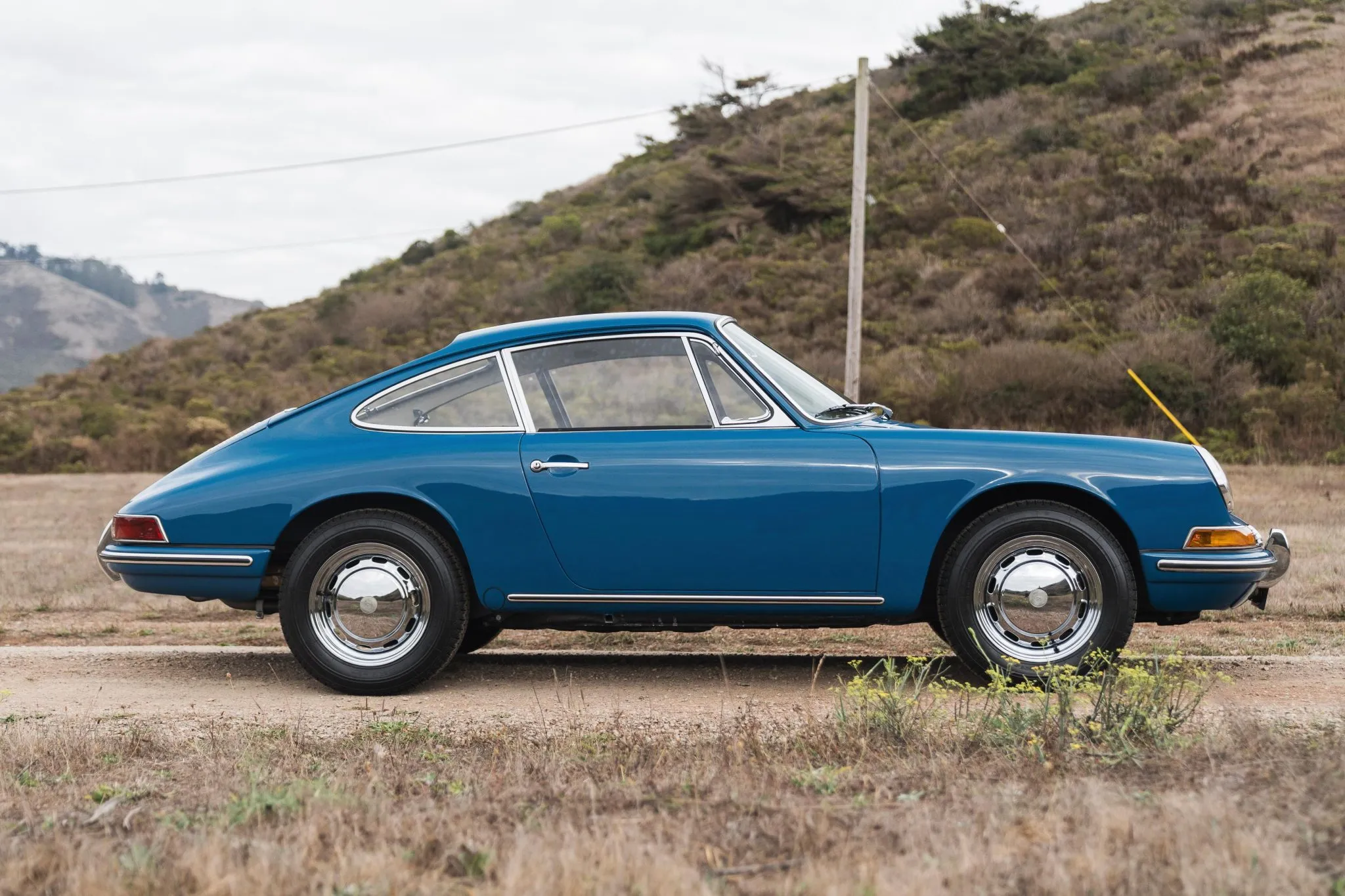 Load larger image of 1967 Porsche 912 Coupe - Stuttcars Classified