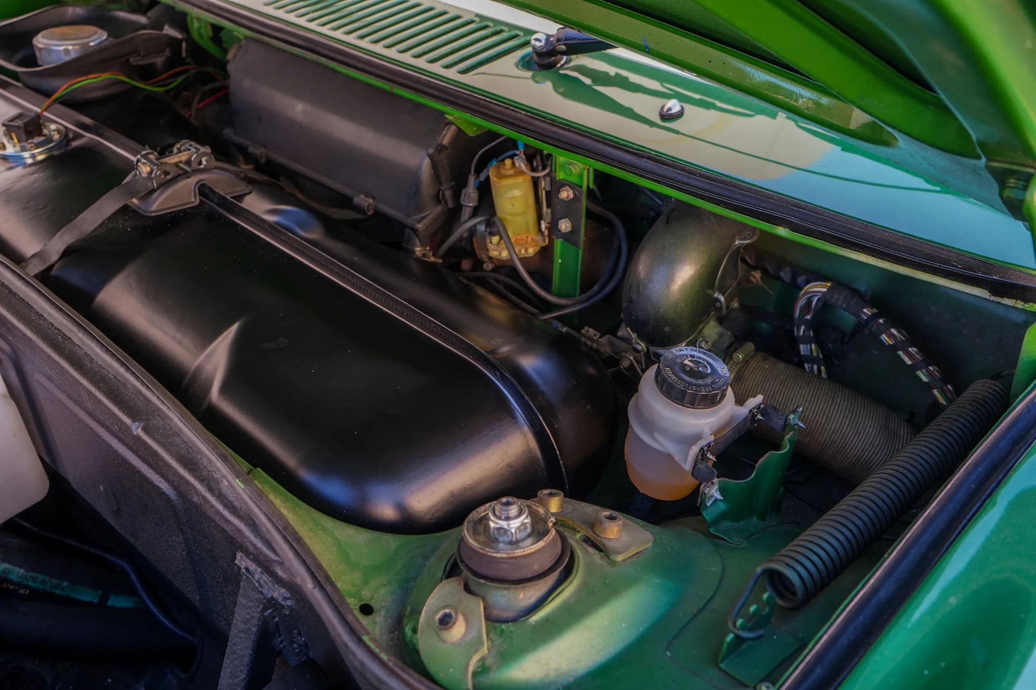 Load larger image of 2.5L-Powered 1970 Porsche 914 - Stuttcars Classified