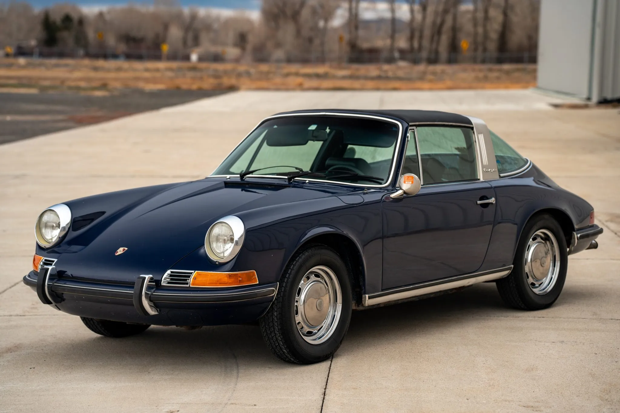 Load larger image of 1971 Porsche 911T Targa - Stuttcars Classified