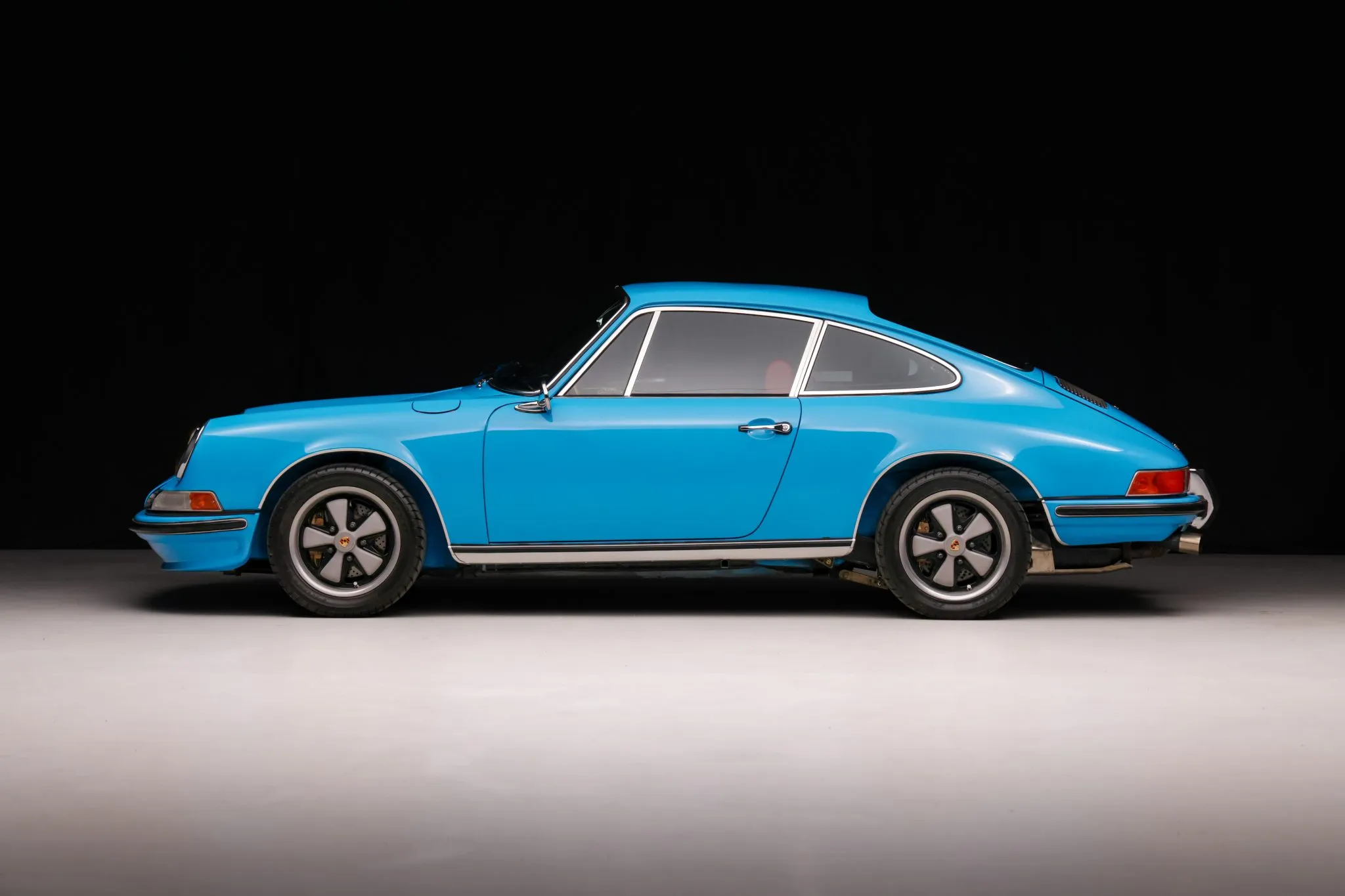 Load larger image of Backdated, 3.2L-Powered 1980 Porsche 911SC Coupe - Stuttcars Classified