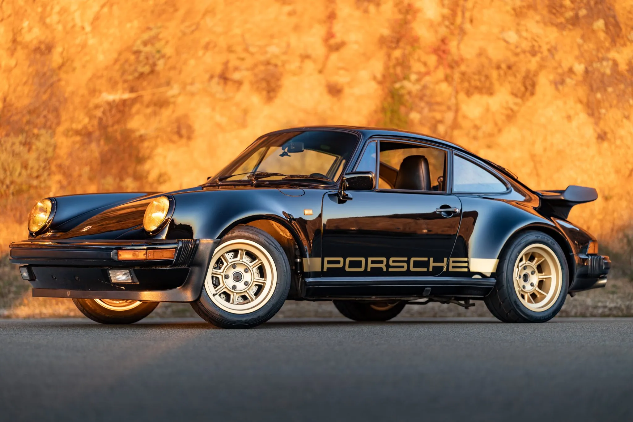 Load larger image of RoW 1985 Porsche 911 Turbo - Stuttcars Classified