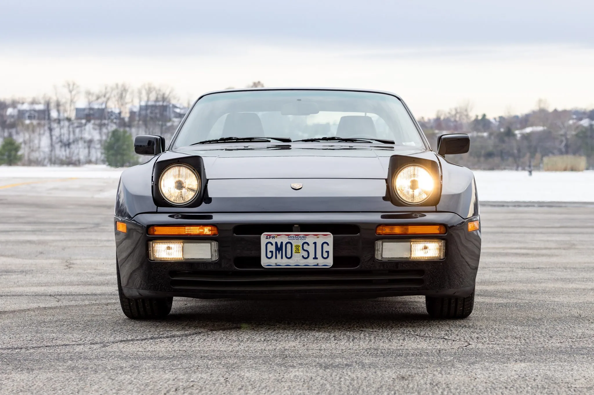 Load larger image of 1986 Porsche 944 Turbo - Stuttcars Classified