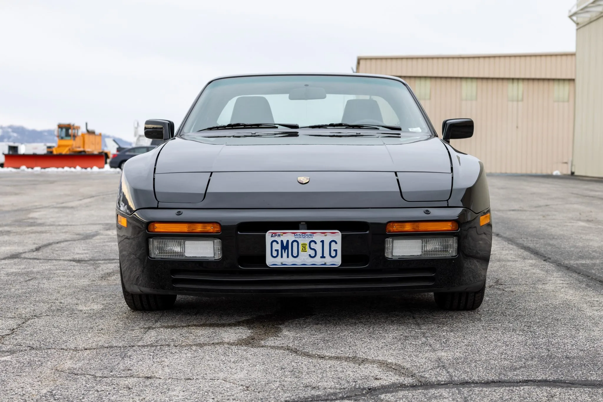 Load larger image of 1986 Porsche 944 Turbo - Stuttcars Classified