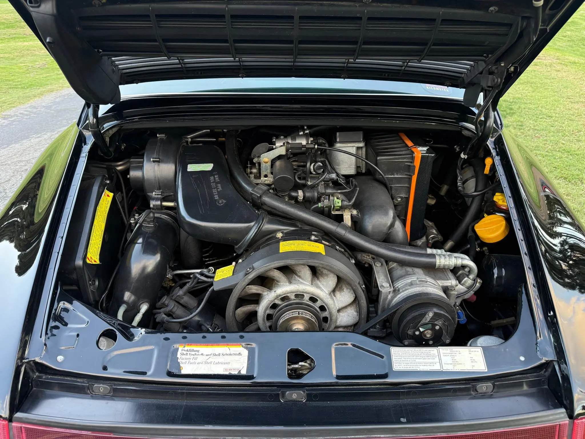 Load larger image of 1992 Porsche 911 Carrera 2 Coupe - Stuttcars Classified