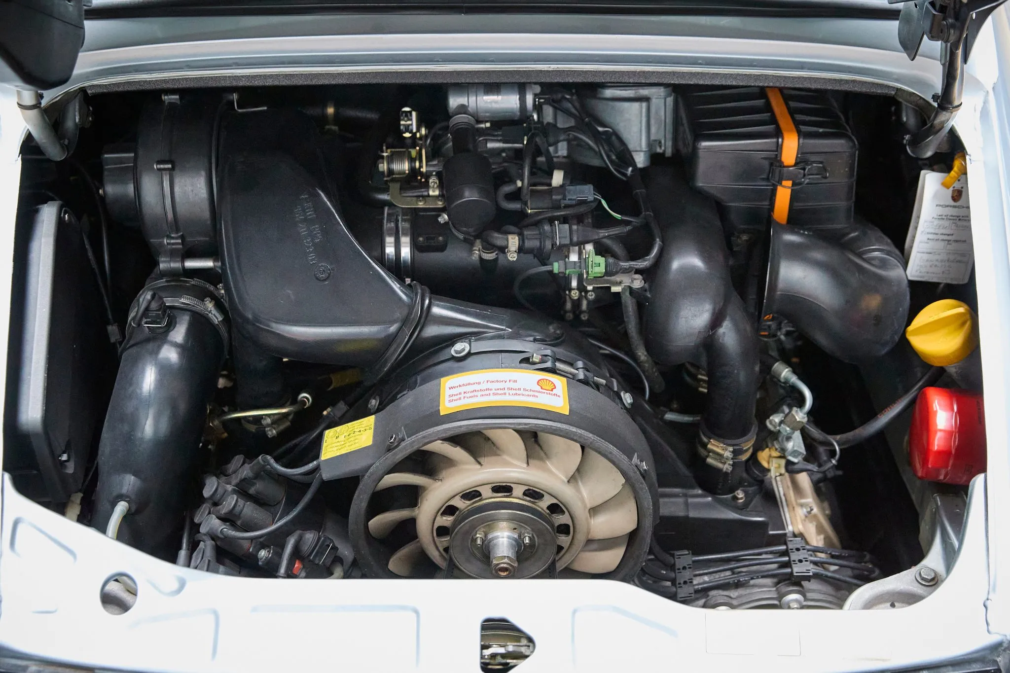 Load larger image of 1992 Porsche 911 Carrera RS - Stuttcars Classified